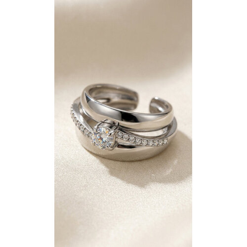 Lundholm Silja – Verstelbare Statement Ring met Zirkonia – Zilverkleurig Lundholm Silja – Verstelbare Statement Ring met Zirkonia – Zilverkleurig