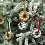 Nordic Ware Nordic Ware kerstboom versiering zilver