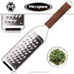 Microplane extra grof Microplane Master extra grof rasp extra coarse Blade walnoothout in handvat Microplane 43308