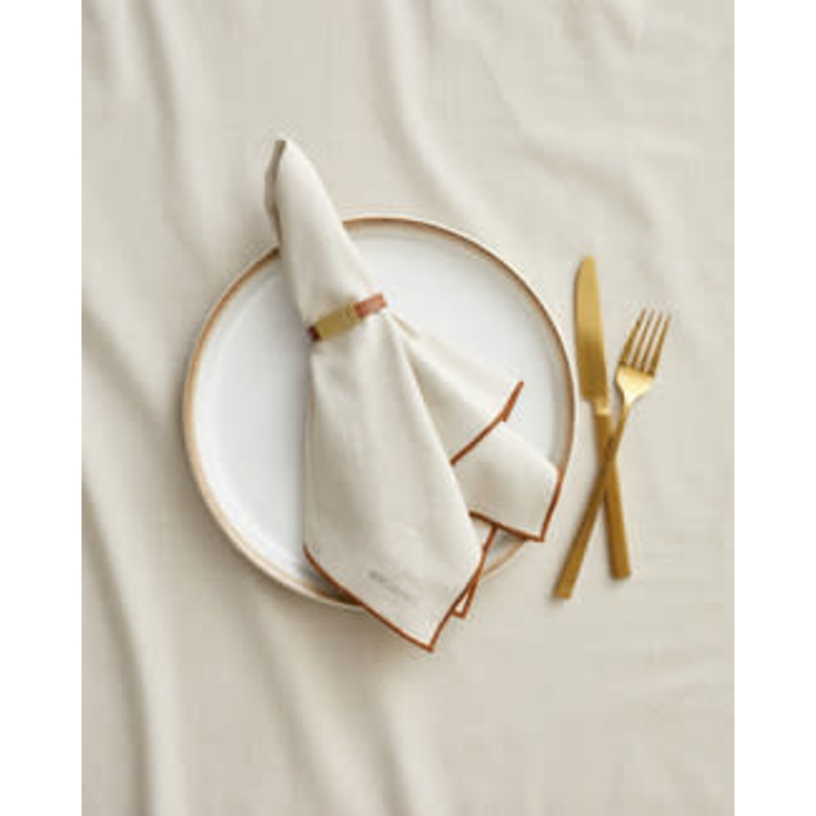 BITZ Set-4 2 kleuren leer servetringen met goud Bitz servetringen bruin zwart leer met goud Bitz 12144