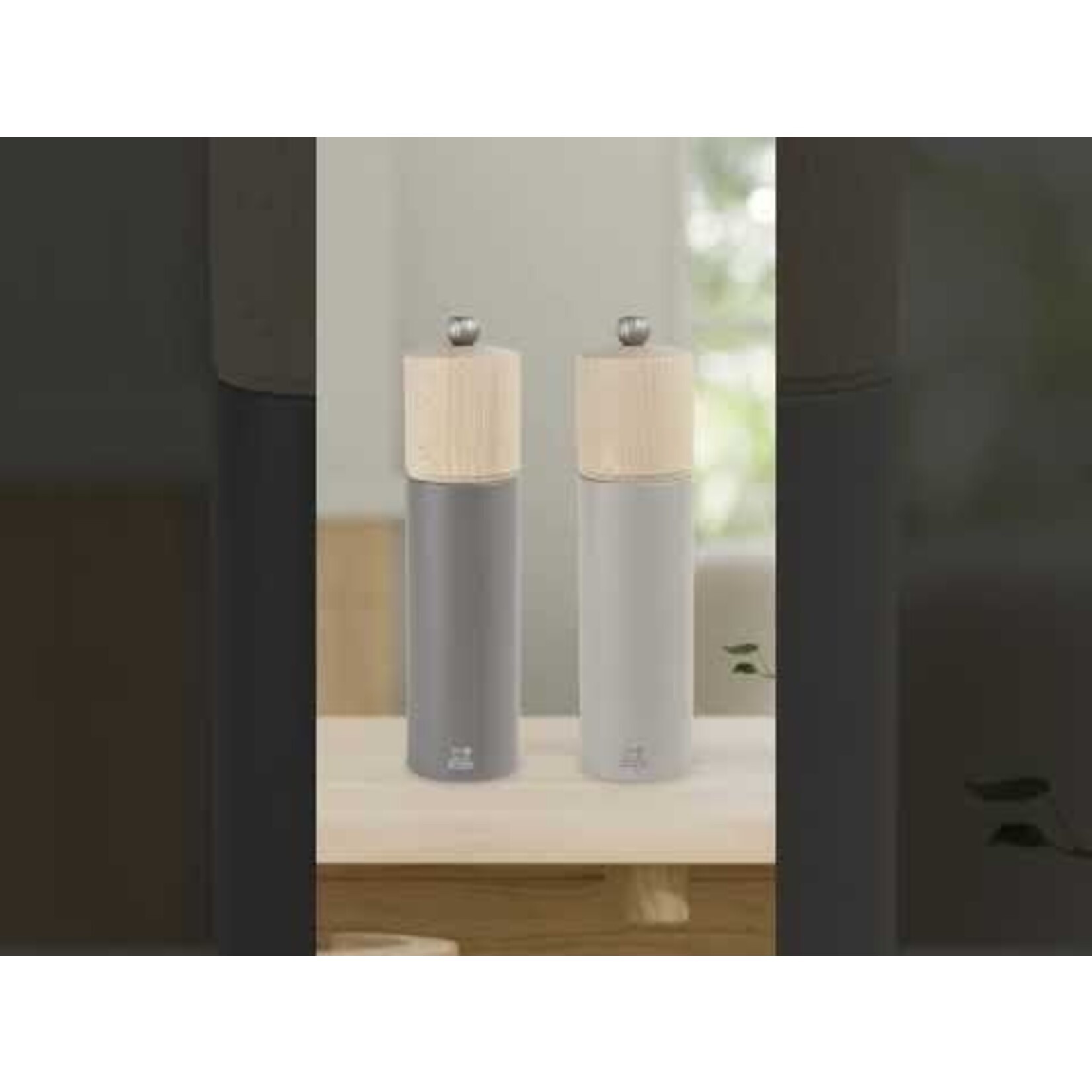 Peugeot Peugeot Boreal pepermolen 21 cm Boreal pepermolen rotsgrijs Peugeot 44305