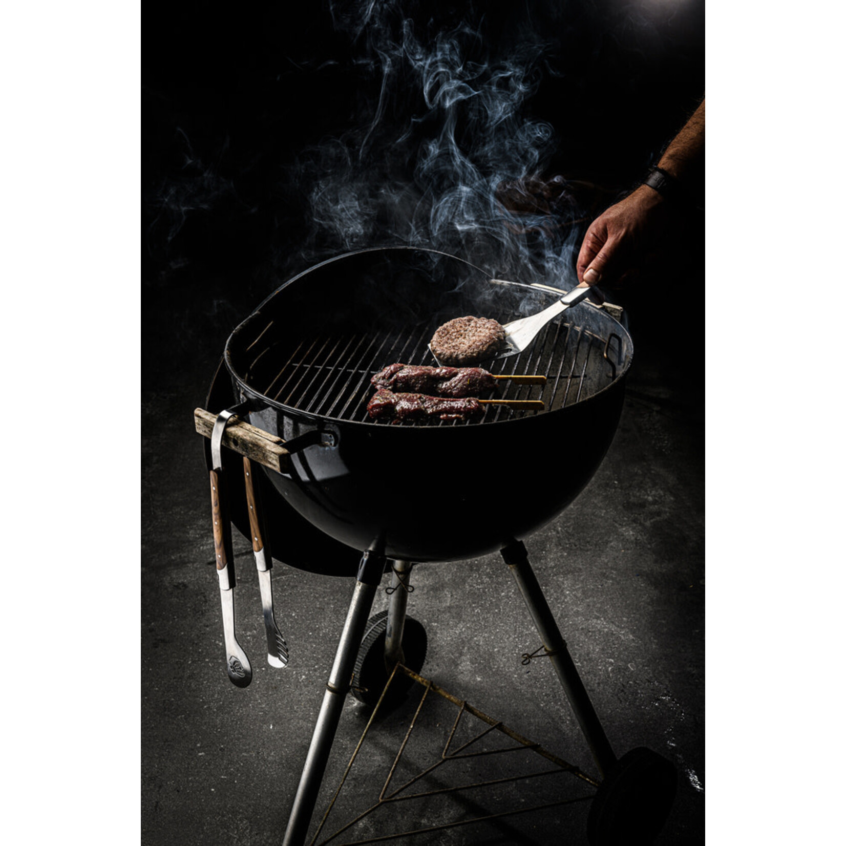 Lagiole Style de Vie BBQ set Style de Vie Luxury Line BBQ set spatel en tang met olijfhout Style de Vie LuxBBQSetOlive