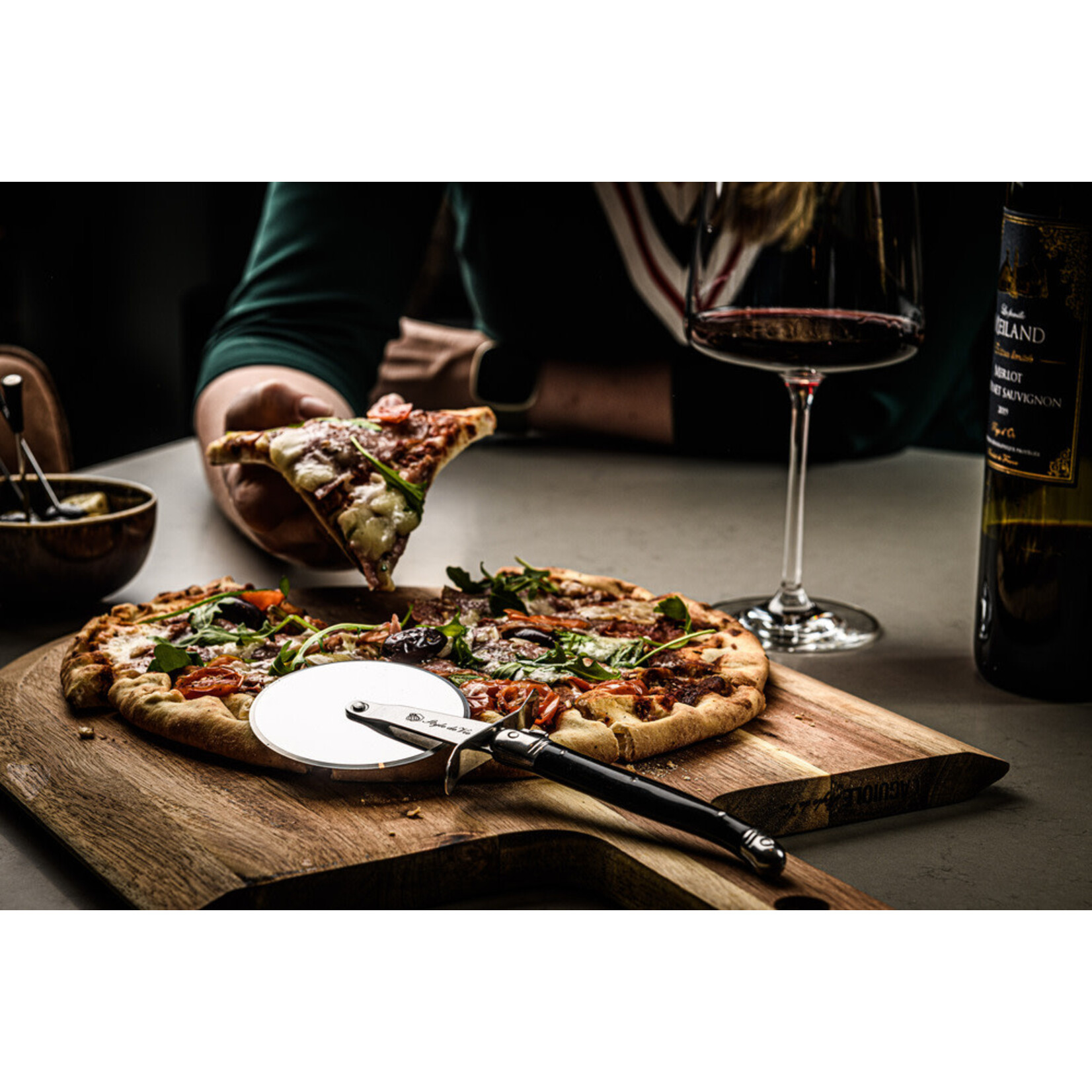 Lagiole Style de Vie Acacia pizzaplank met snijder Style de Vie Premium line Pizzasnijder met plank Style de Vie PremPizzaZw