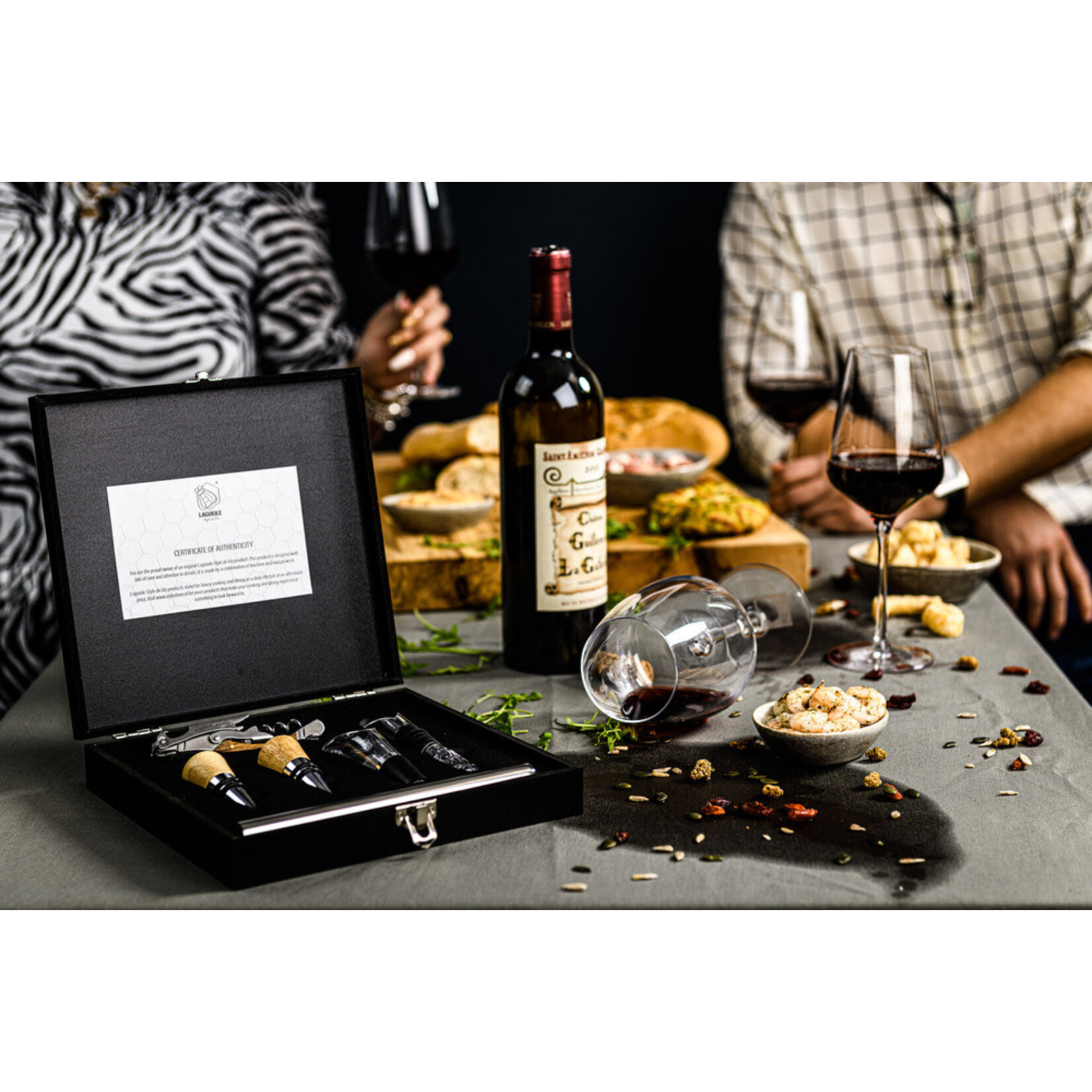 Lagiole Style de Vie Kurkentrekker set Style de Vie Luxury Line kurkentrekker eikenhout met accessoires Style de Vie kurkeikgift