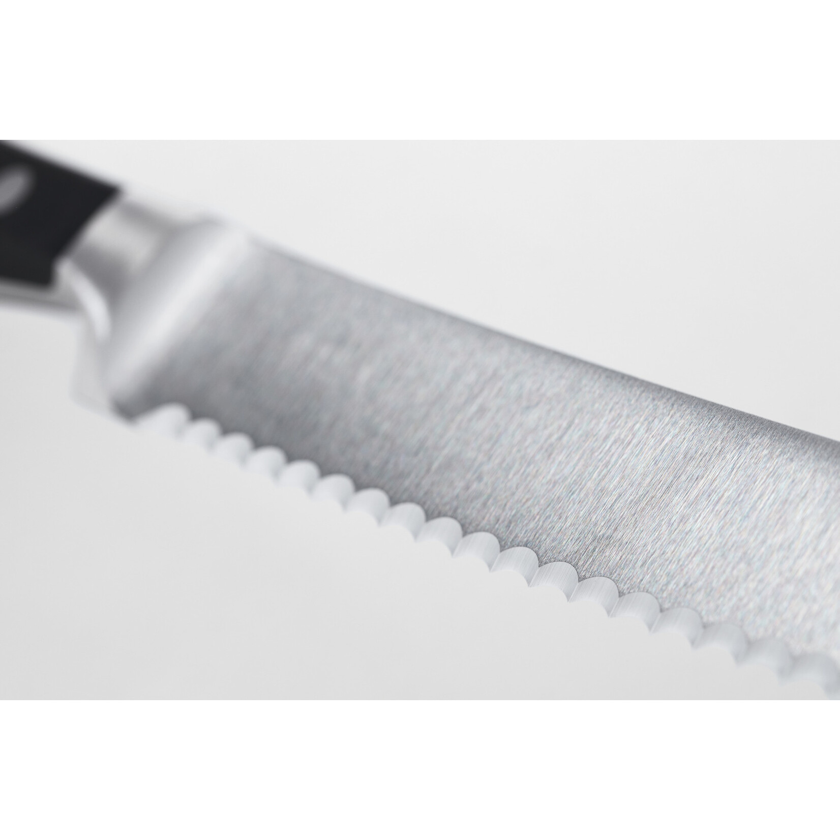 Wüsthof, messen uit Solingen gemaakt onder leiding van de 5e generatie familie Wusthof 20 cm brood mes Wusthof Classic broodmes 20 cm Classic Wusthof 1040101020