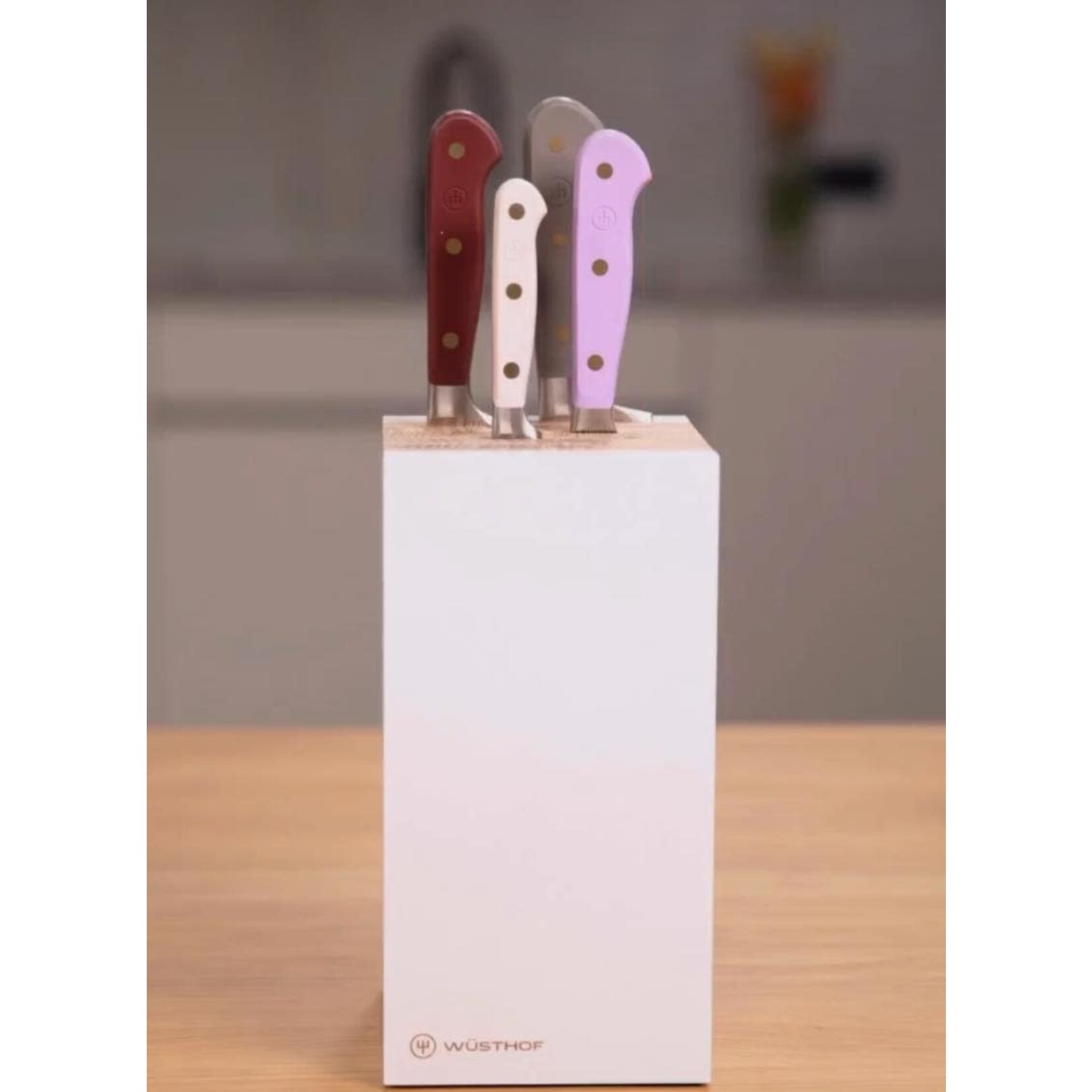 Wüsthof, messen uit Solingen gemaakt onder leiding van de 5e generatie familie Wusthof 9 cm groentemes Wusthof Classic officemes 9 cm Classic Wild Blueberry Wusthof 1061702609