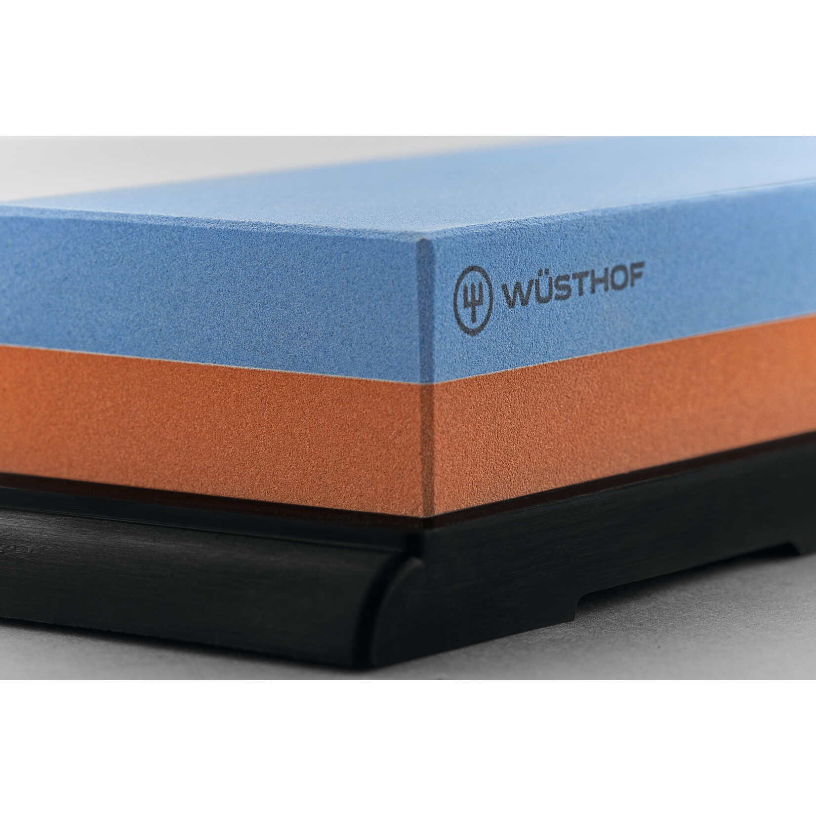 Wüsthof, messen uit Solingen Wüsthof wetsteen J 1000 - J 3000 met anti slip houder Wusthof 3069720302