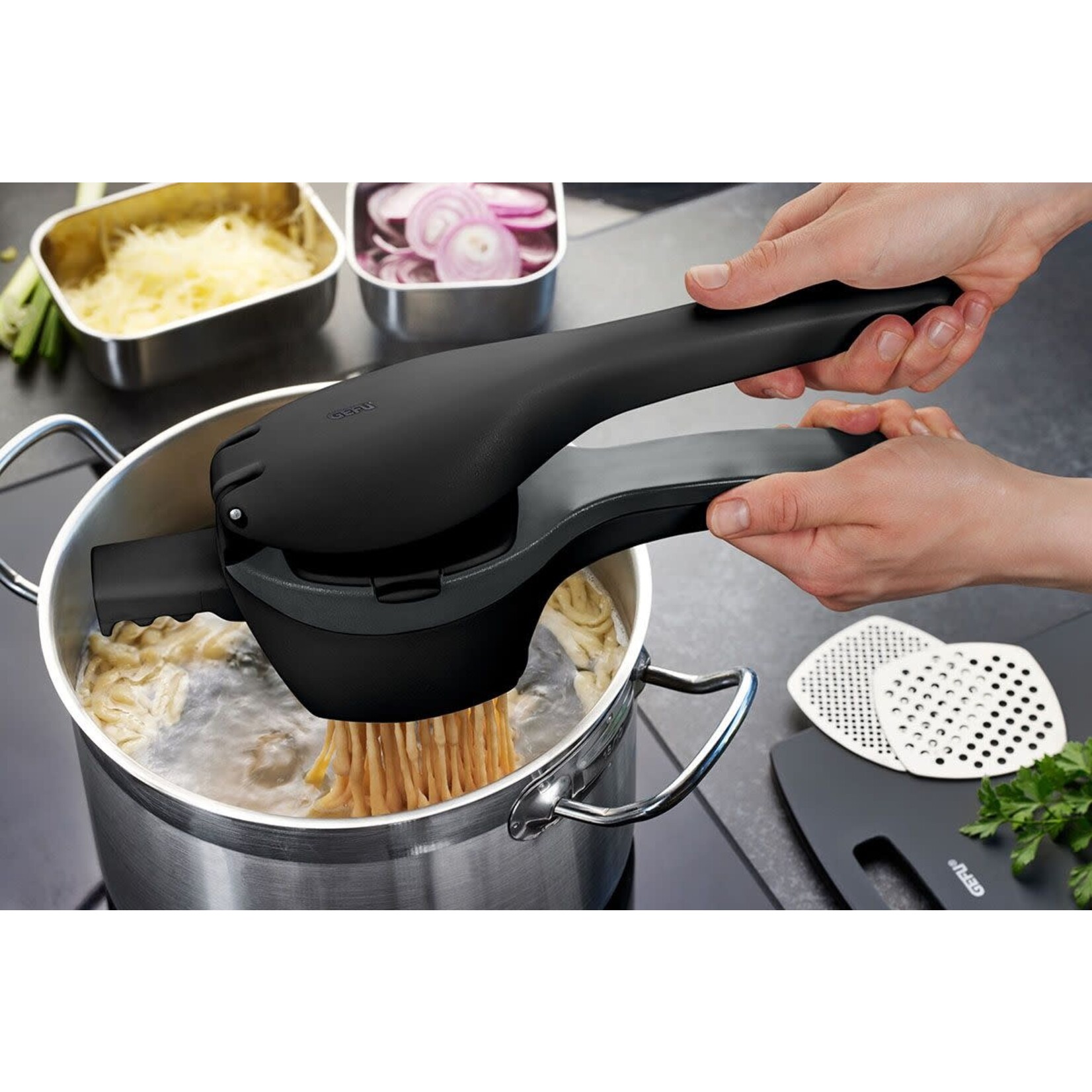 Gefu kunststof - rvs pureepers met 3 inzetten Gefu pureepers pureeknijper Presco Gefu 13155