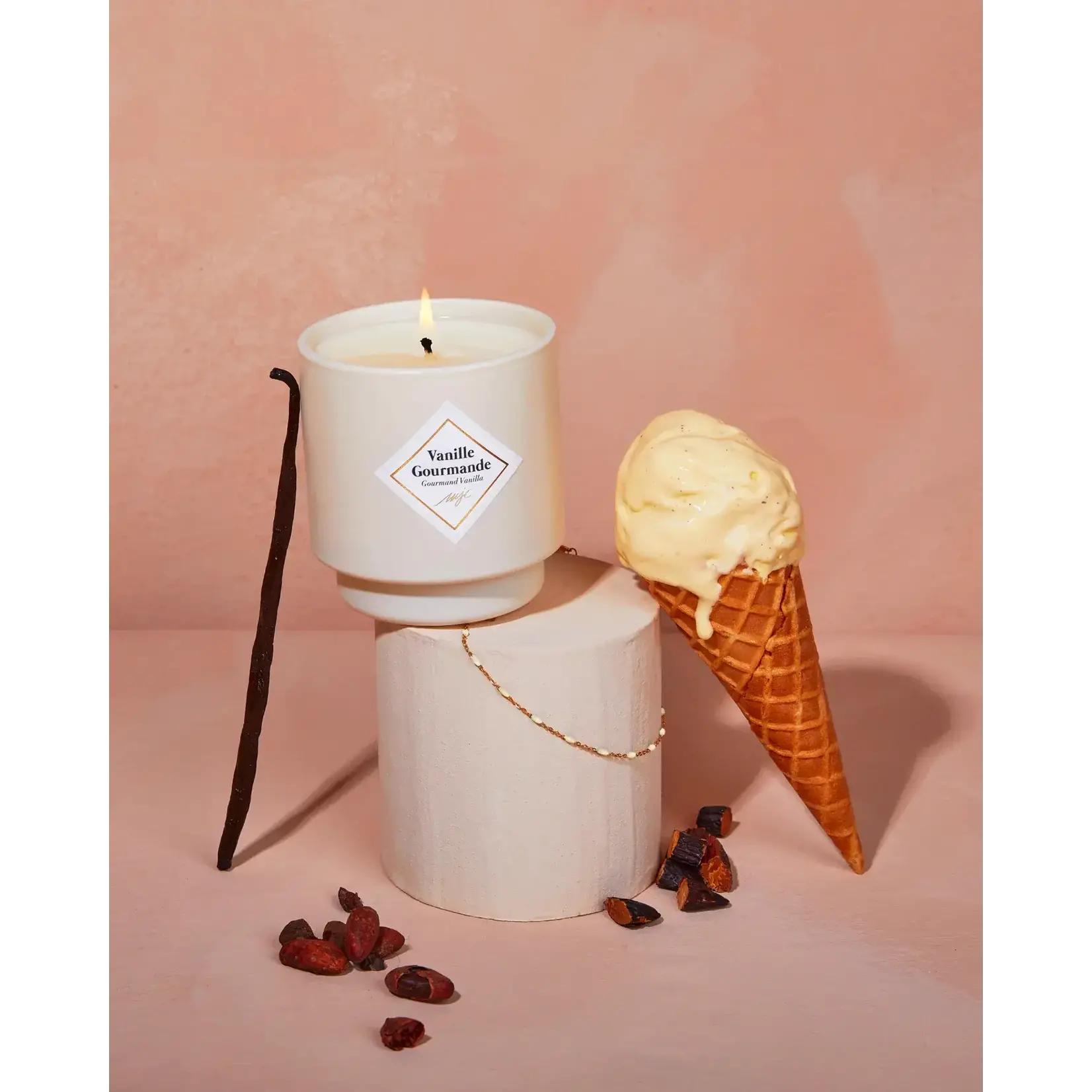 Diverse Merken Vanille Gourmande My Jolie Candle cadeauset 45 branduren geurkaars met beige armband 321067