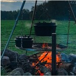 Diverse Merken Valhal Outdoor driepoot met katrol en kettingen (zonder rooster) Valhal Outdoor