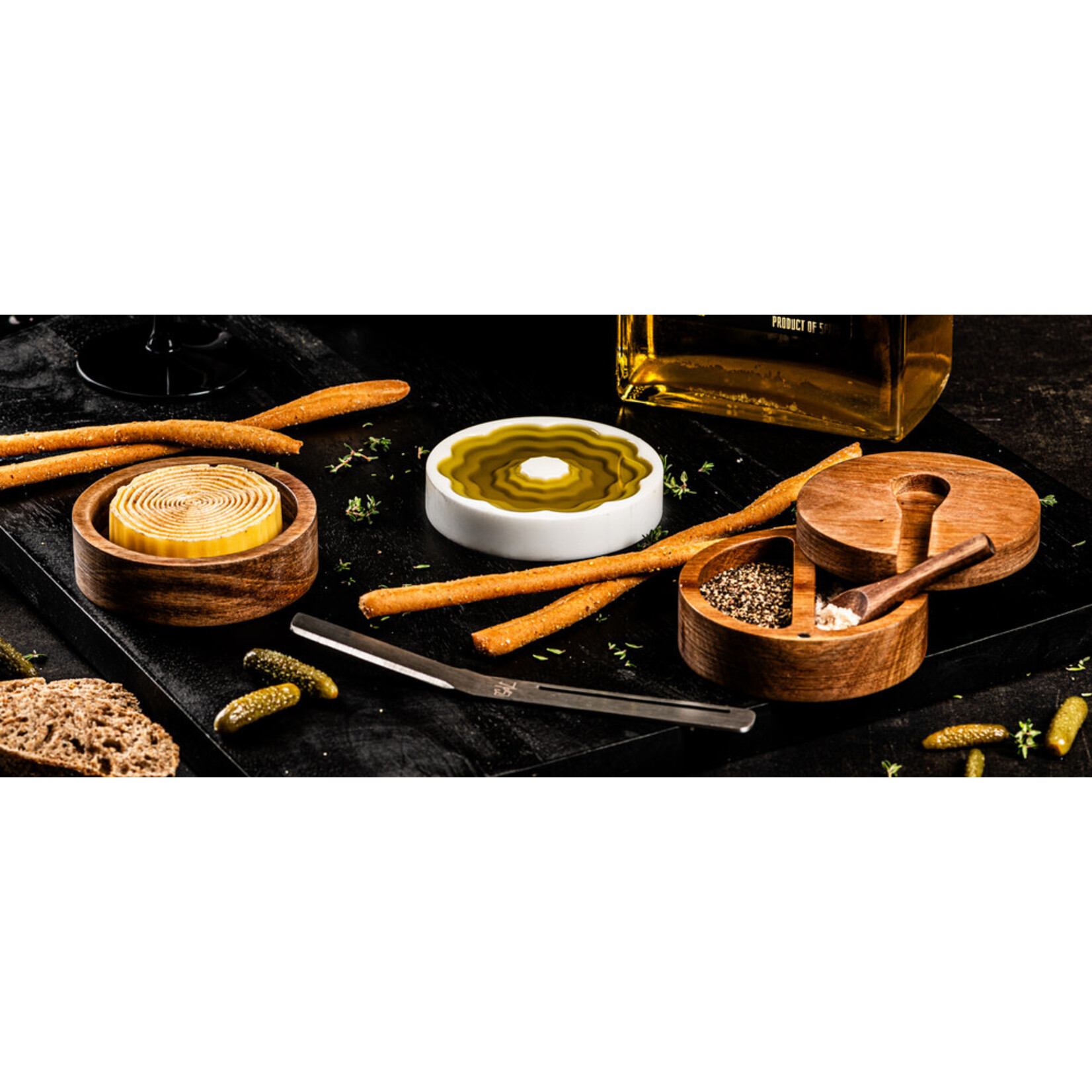 Lagiole Style de Vie olijfolie dipschaal 3 delig Style de Vie olijfoliedipschaal + 2 verschillende houten bakjes Style de Vie olijfdip3del