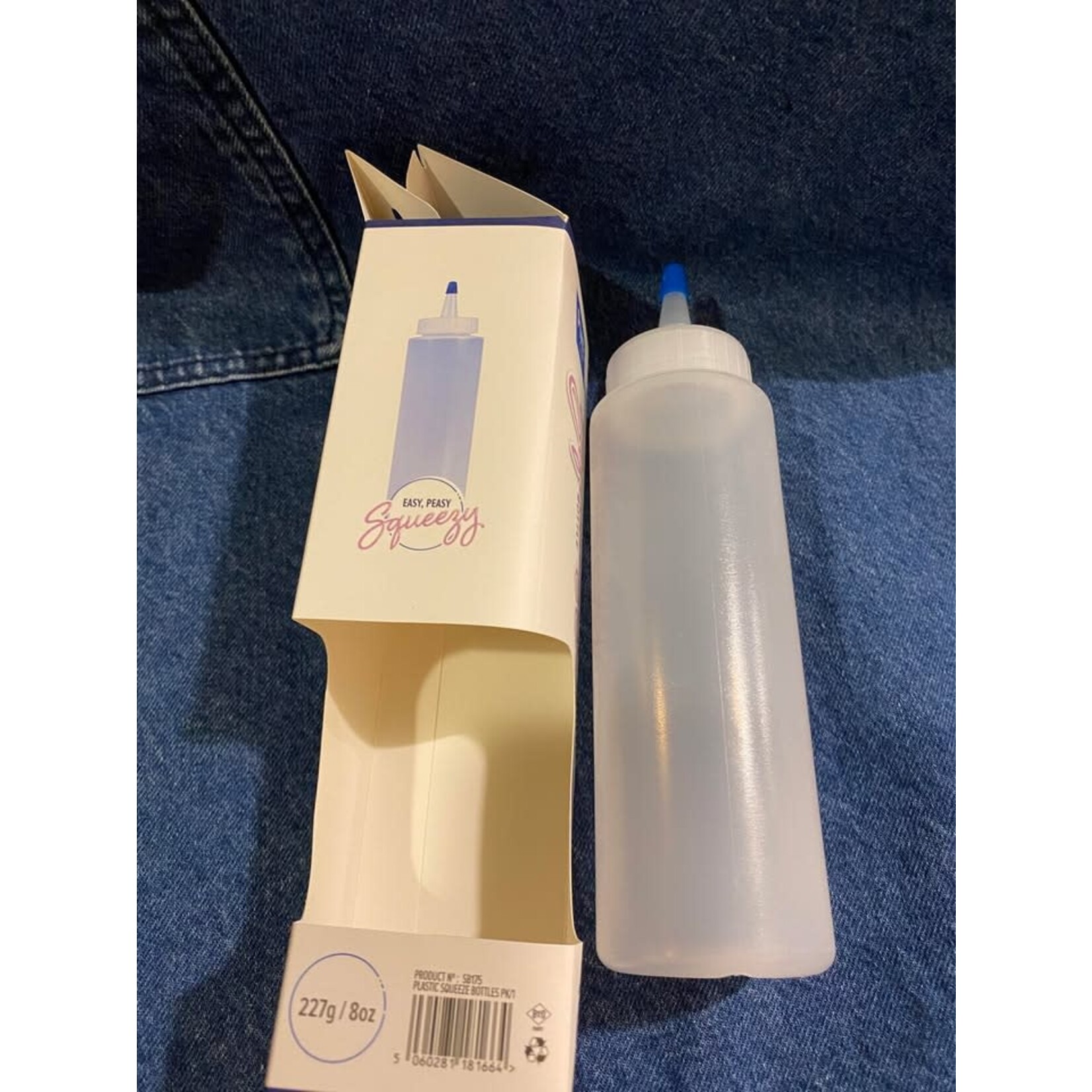 PME Cake 227 gram Plastic knijpflesje saus flesje voor het decoreren van borden PME Cake SB175