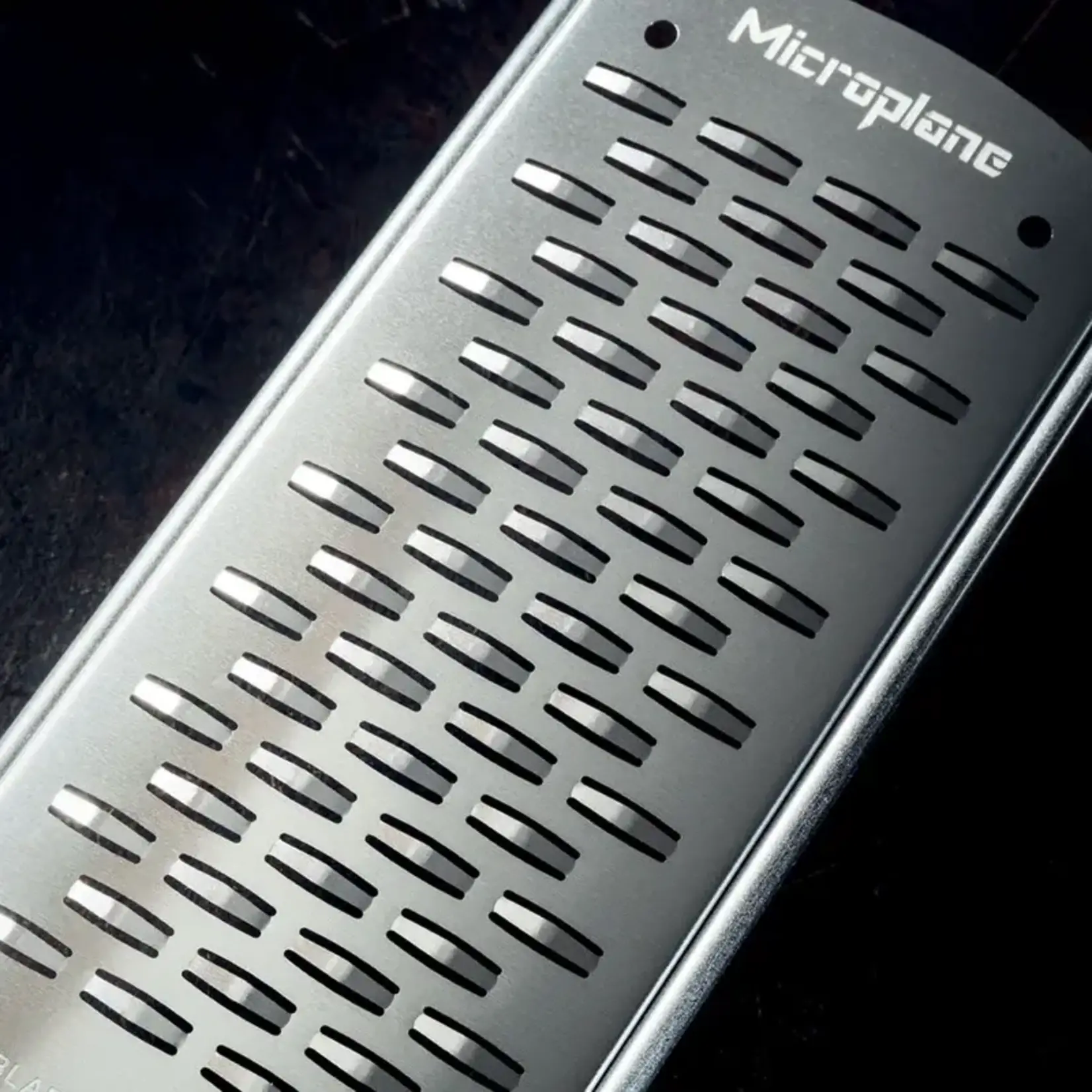 Microplane medium ribbon rasp Microplane Gourmet medium ribbon rasp Microplane 45002