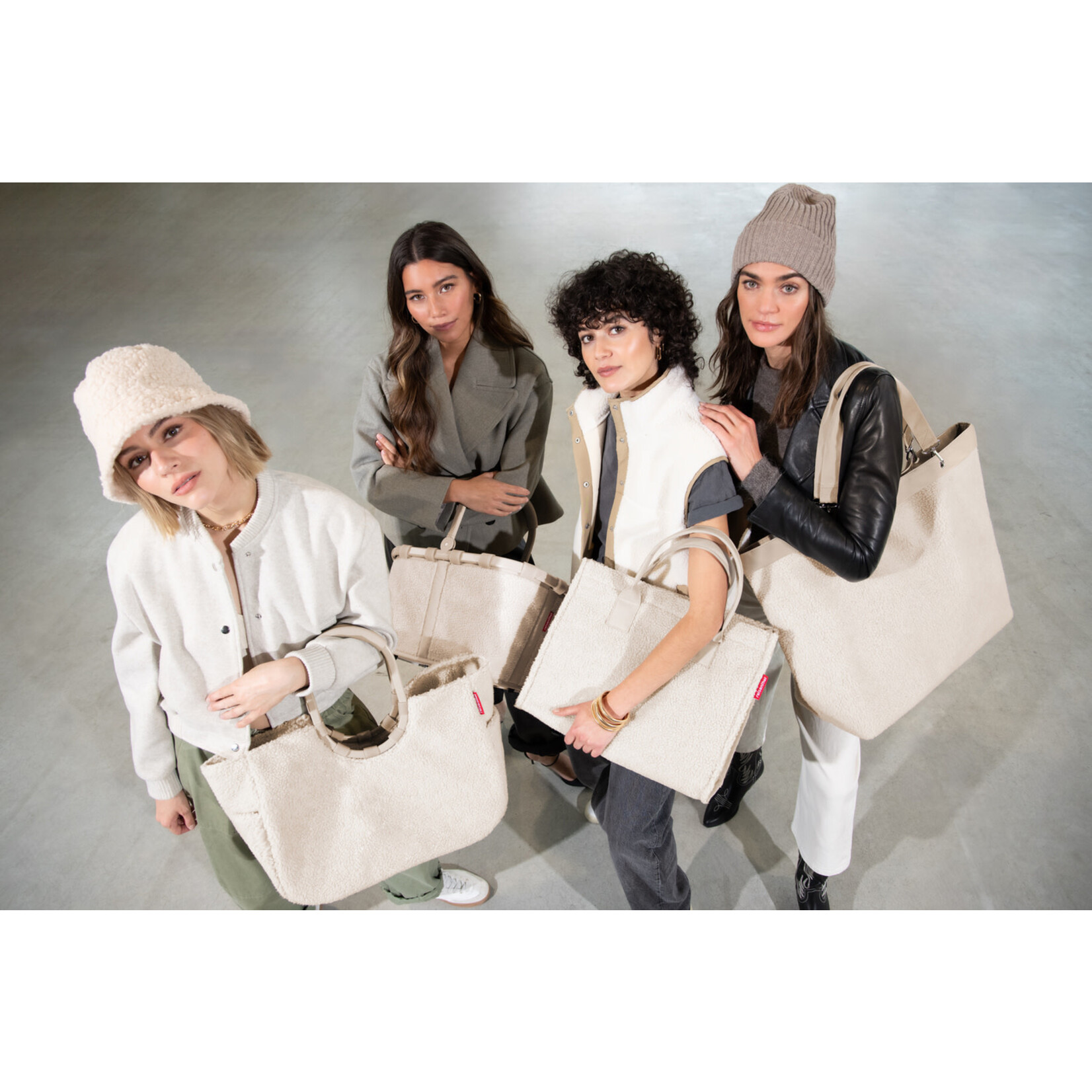 Reisenthel Reisenthel Carrybag boodschappenmand Teddy Sand Reisenthel BK1042