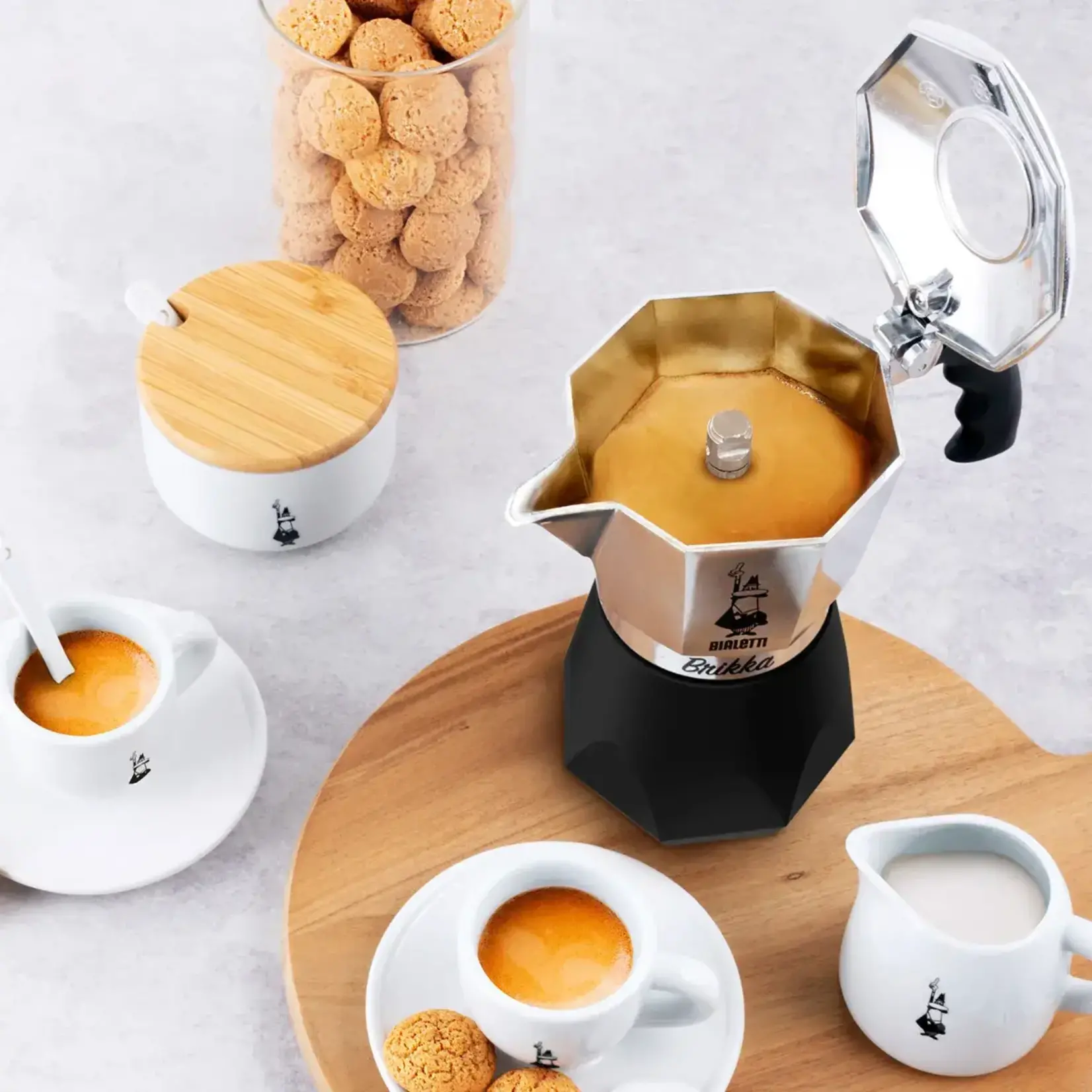 Bialetti De iconische Italiaanse espressomakers percolators 170 ml 4 kops Espressokoker doppia crema Bialetti Brikka espressomaker Bialetti 0007328