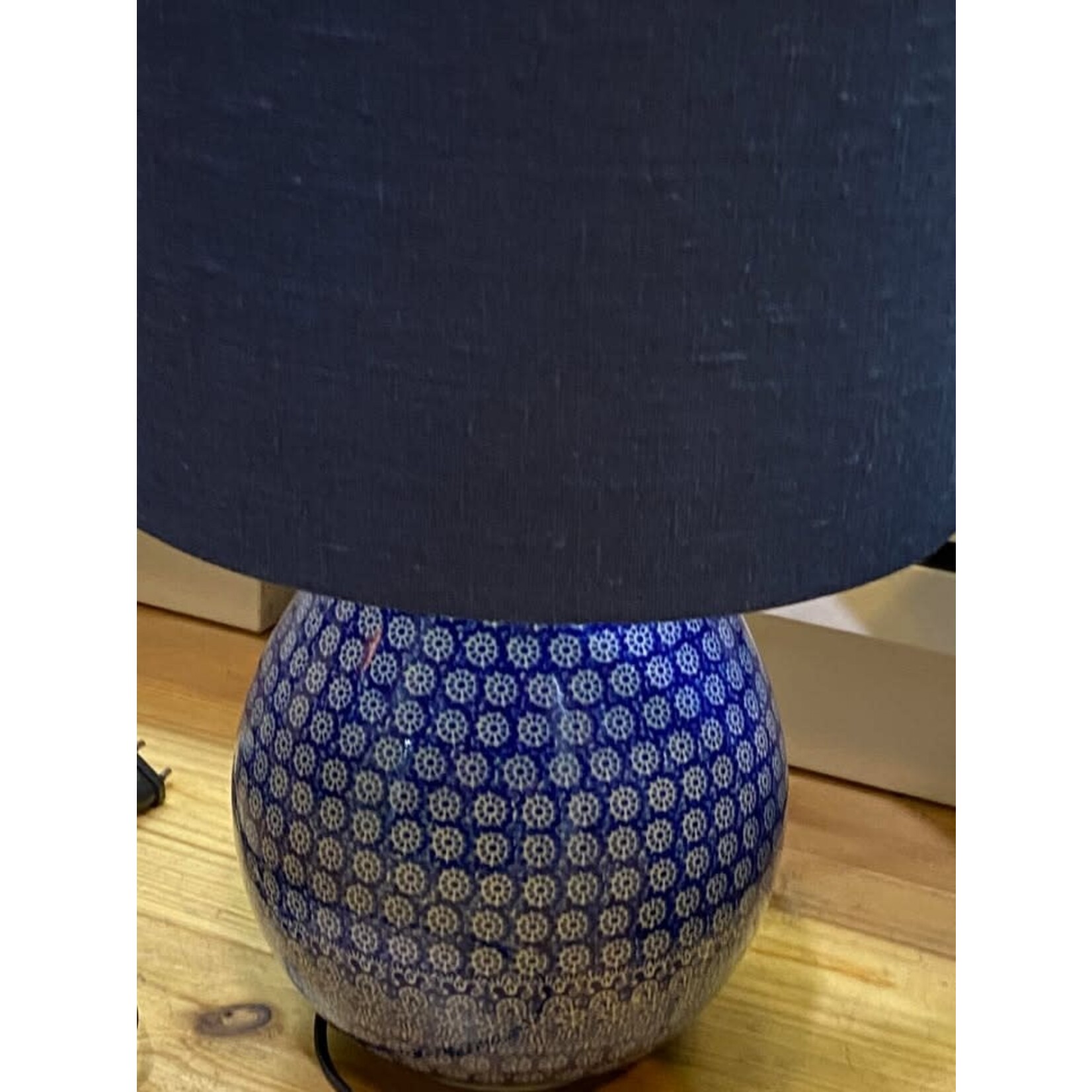 Bunzlau Castle Bunzlau Castle tafel lamp Dragonfly met blauwe Ø 30 cm lampenkap Bunzlau Castle 2683L-1443