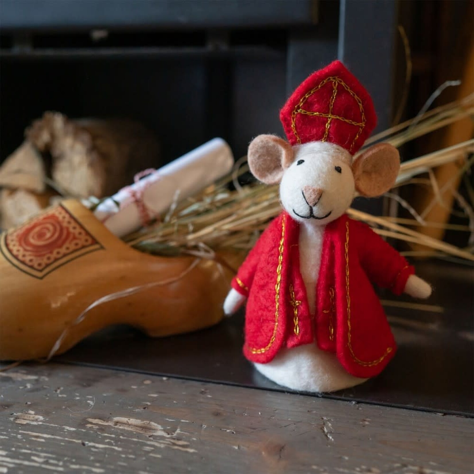 Fairmade Fairtrade Sint Decoratie muis Sintermuis Sinterklaas 18 cm Handmade Fairmade in Nepal