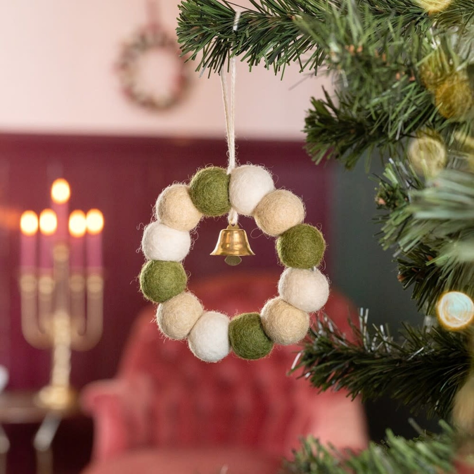 Fairmade Fairtrade voor Sjaal met Verhaal Hanger Krans VB Mistletoe Dreams small 9x2x9 cm Fairmade Fairtrade handgemaakt in Nepal