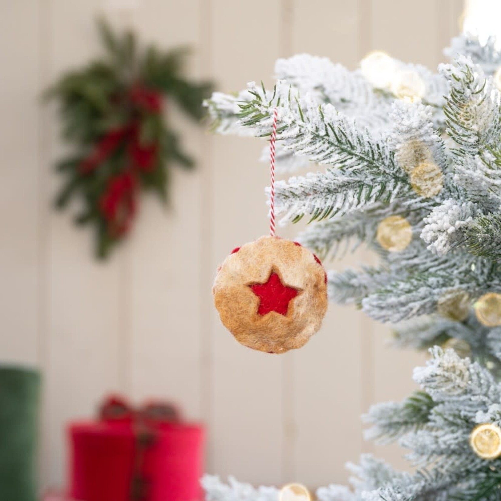 Fairmade Fairtrade voor Sjaal met Verhaal Hanger Ster of hart Linzer Koekjes Fairmade Fairtrade handgemaakt in Nepal