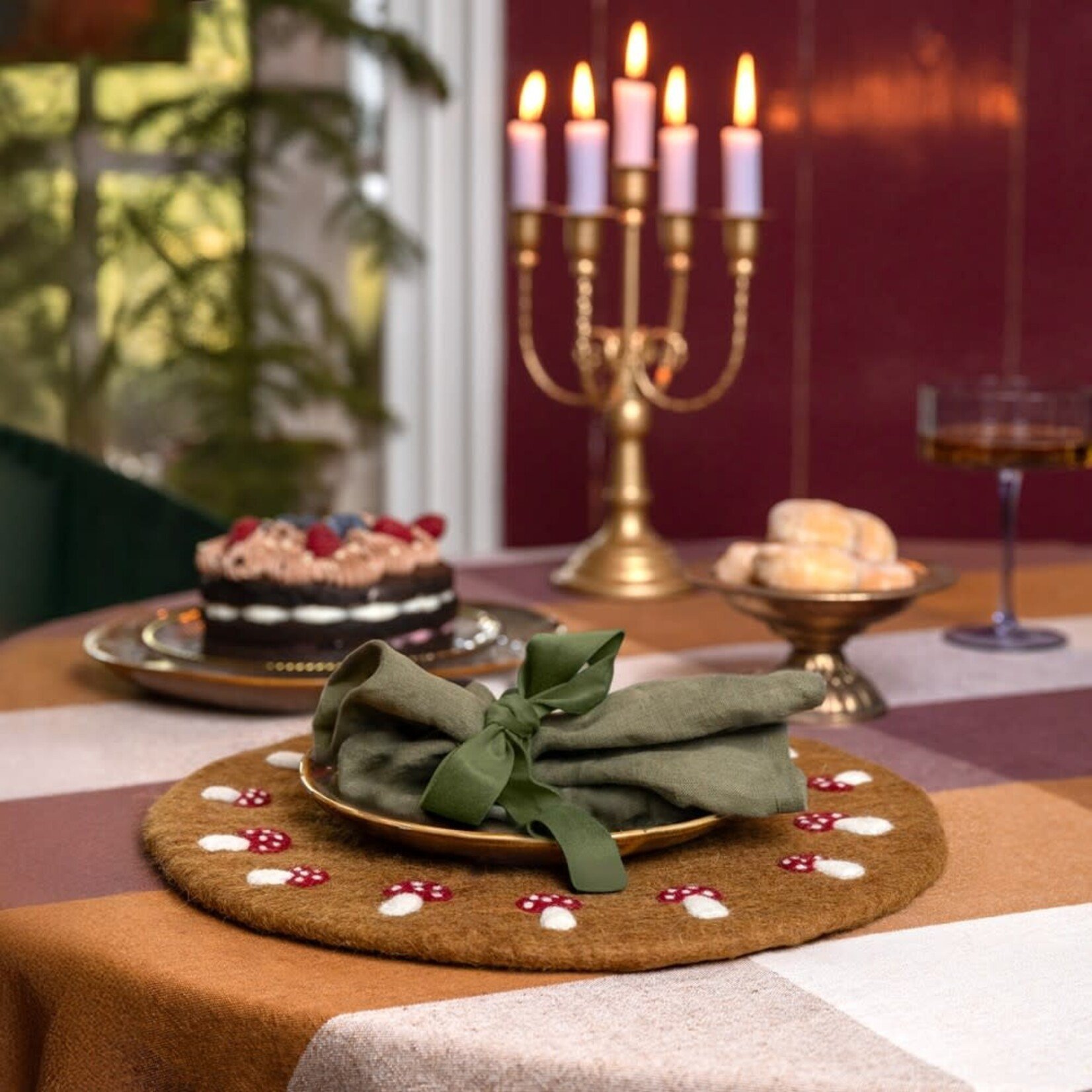 Fairmade Fairtrade Sjaal met Verhaal 35 cm onderzetter placemat paddenstoelen bruin