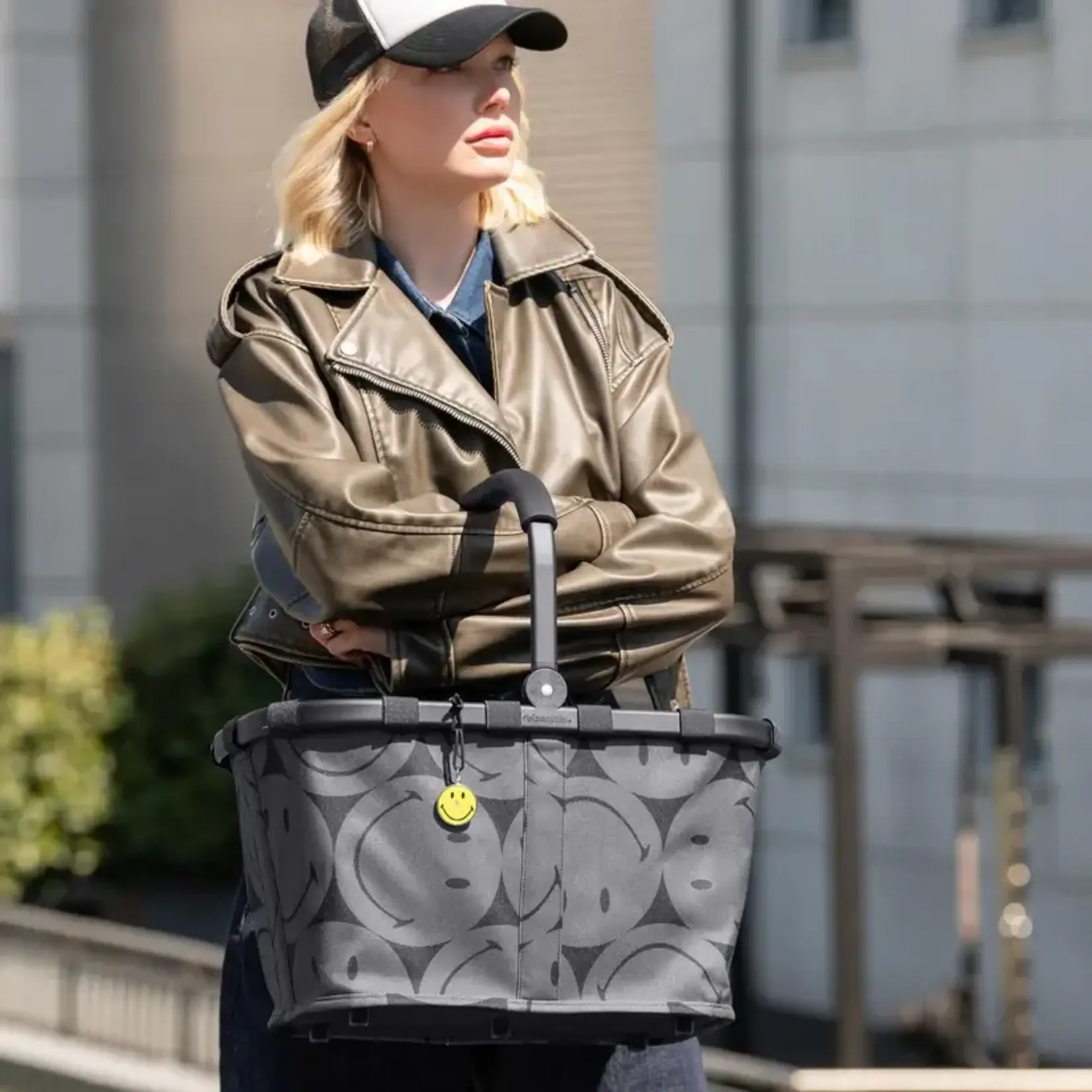 Reisenthel Reisenthel Carrybag Smiley Grey Reisenthel Smiley Grey Reisenthel BK7085