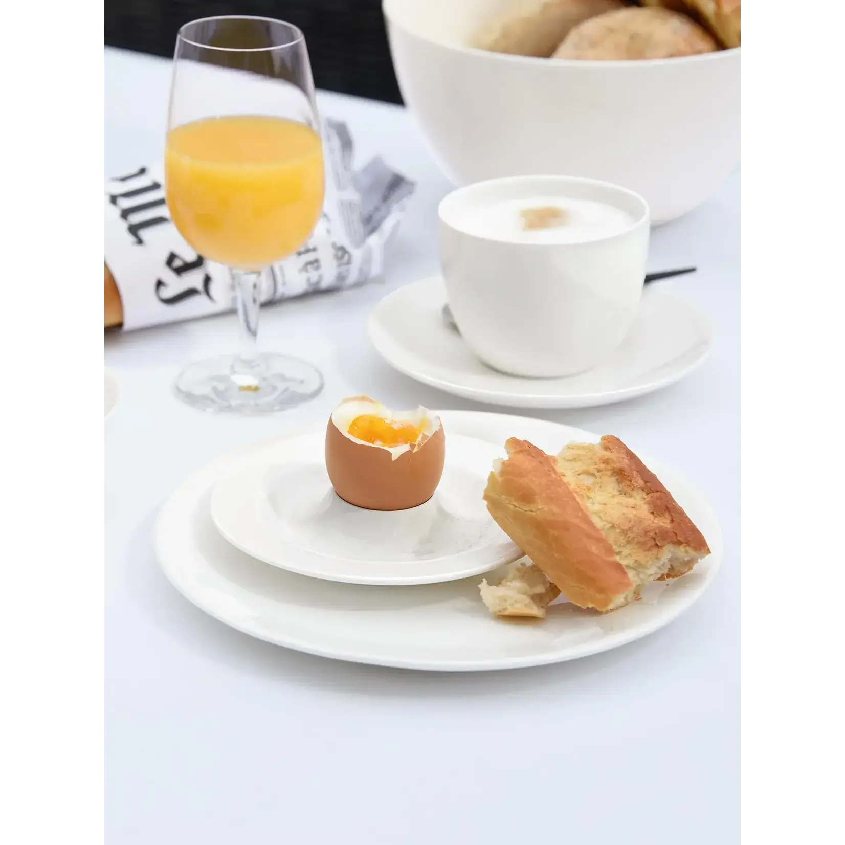 ASA Selection Asa a table 20 delige servies set, 4 cappuccino kop en 4 schotels, 4 dessertborden, 4 dinerborden, 4 pasta of soep of salade kommen Asa A table