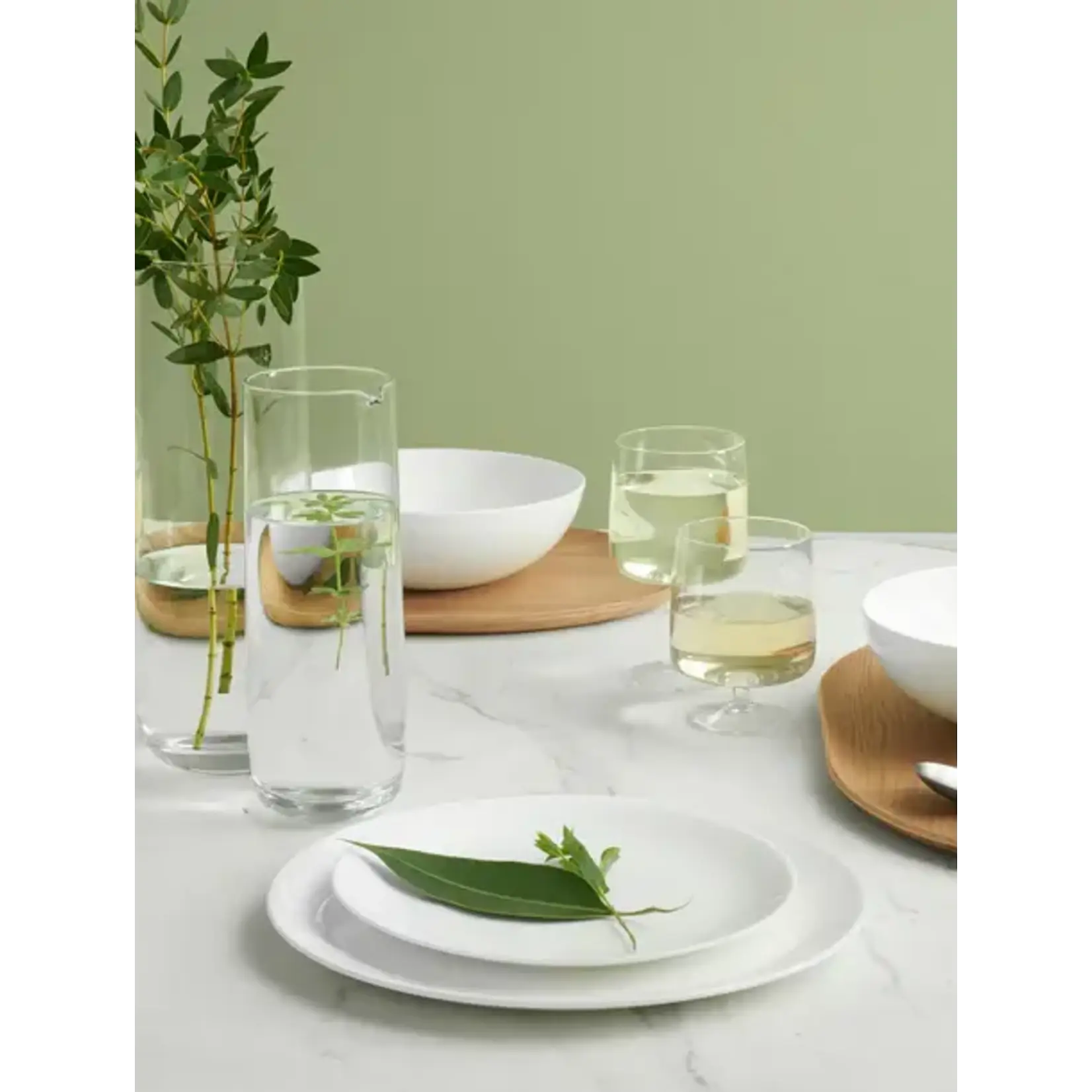 ASA Selection Asa a table 20 delige servies set, 4 cappuccino kop en 4 schotels, 4 dessertborden, 4 dinerborden, 4 pasta of soep of salade kommen Asa A table