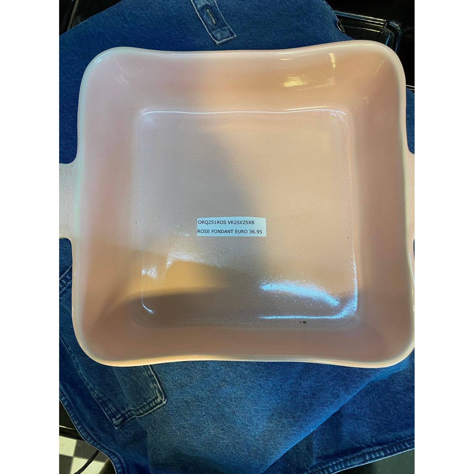 Gresnovo, handgemaakt keihard stoneware uit Portugal Ovenschaal vierkant 25x25x8 cm Gresnovo ovenschaal Rose Fondant Gresnovo orq251ros