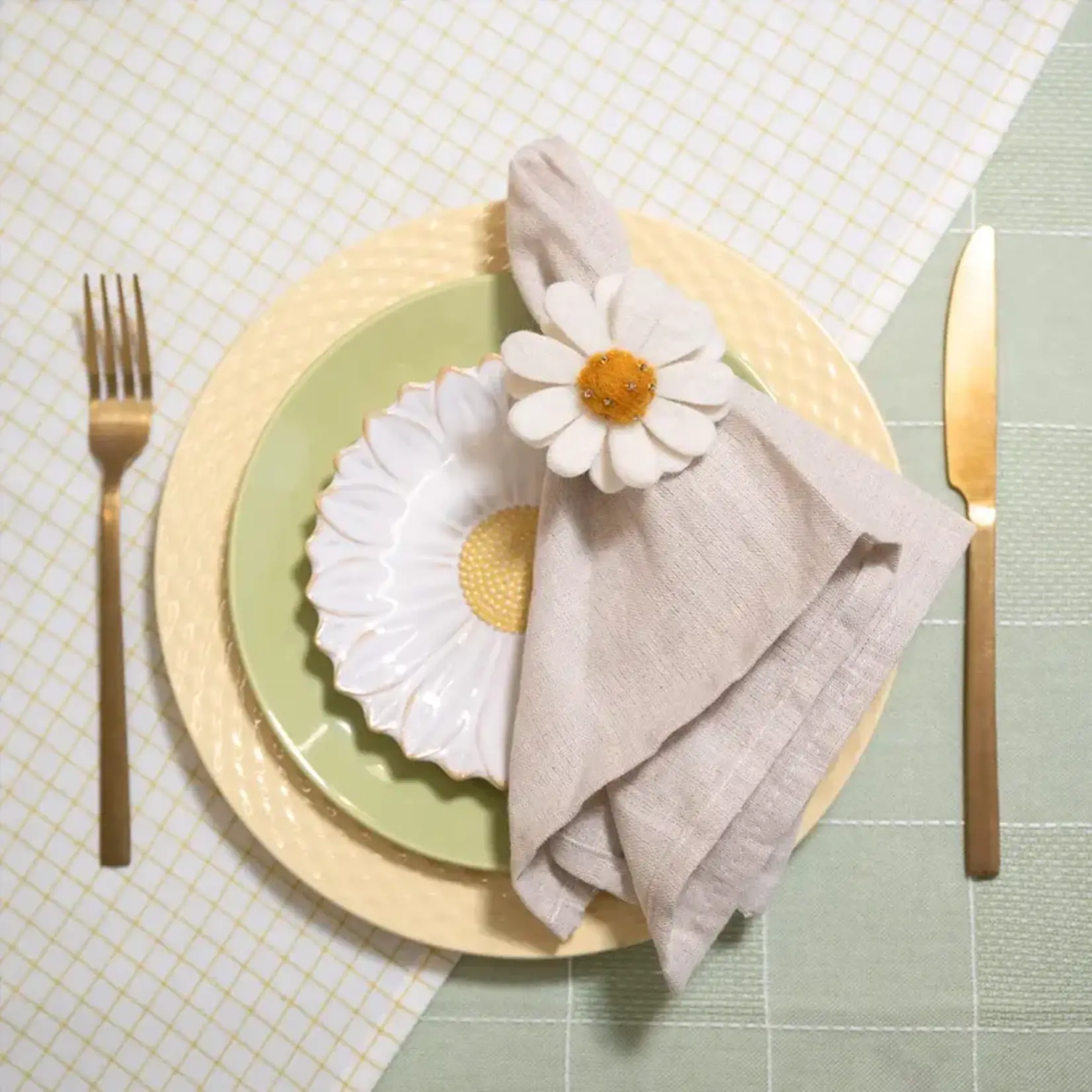 Fairmade Fairtrade voor Sjaal met Verhaal Sjaal met Verhaal servetring met Margrietjes per stuk