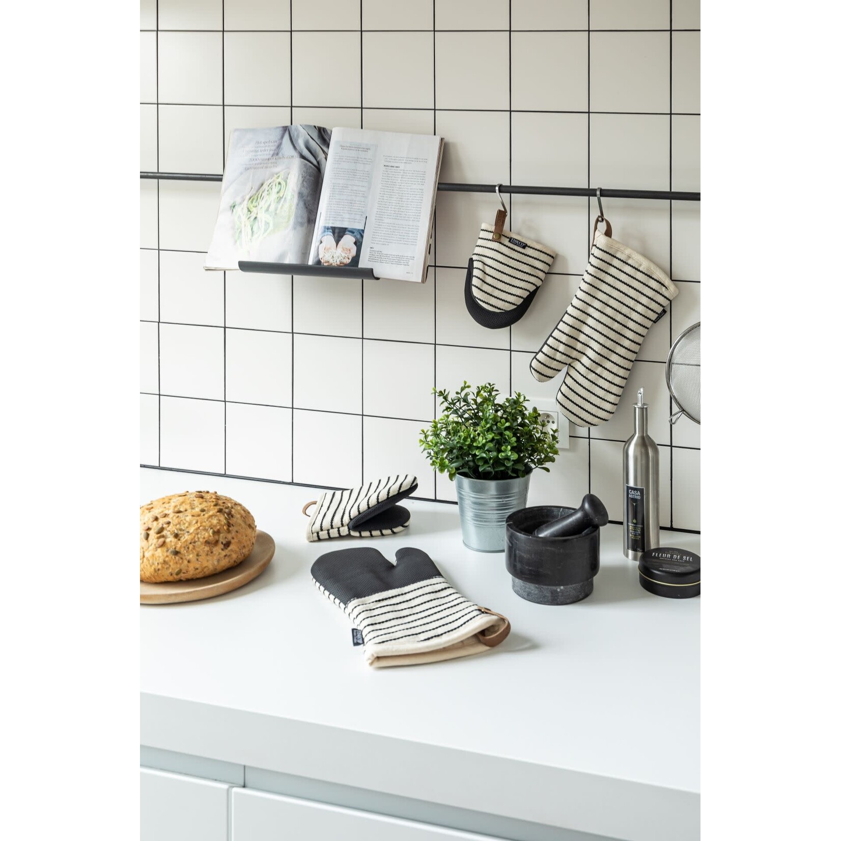 Diverse Merken set-2 Grippers Tiseco Sherlock Tartan Grippers kleine ovenwanten Tiseco 9557