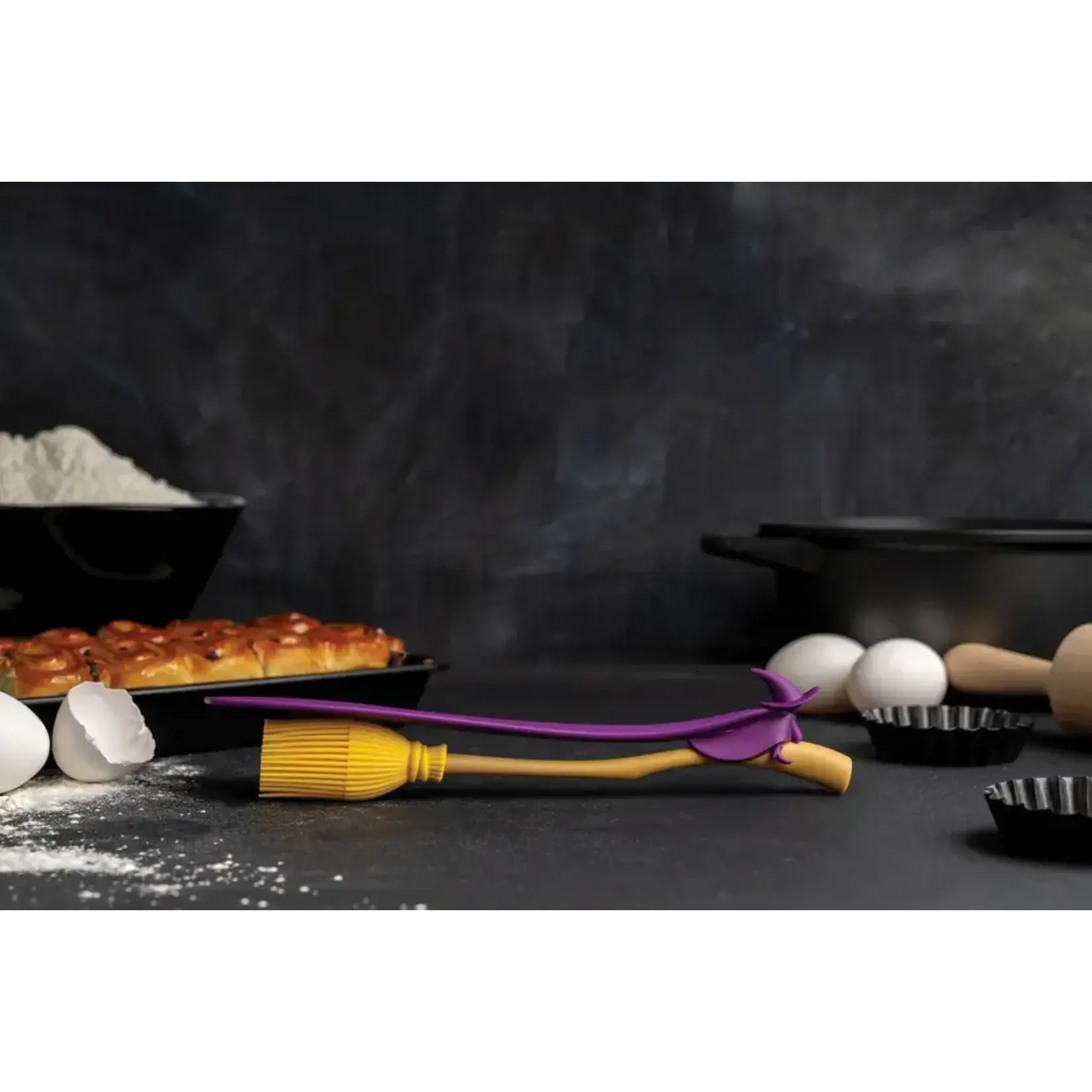 Diverse Merken Ototo bakkwast en spatel Heks op bezem Ototo Witchin set Ototo OT2230