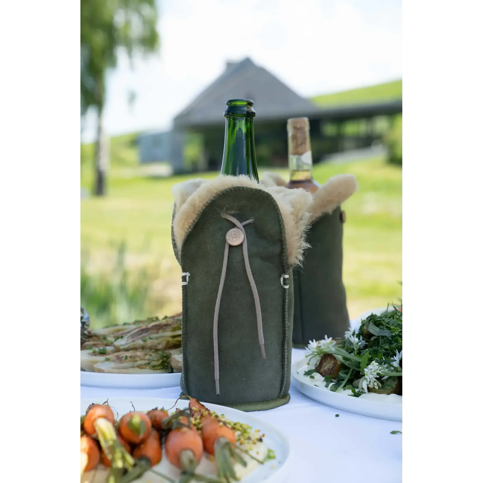 Kywie, keep it cool with wool Kywie Champagne koeler Kywie keep it cool with wool  Champagne Olive Suede Kywie C45SU