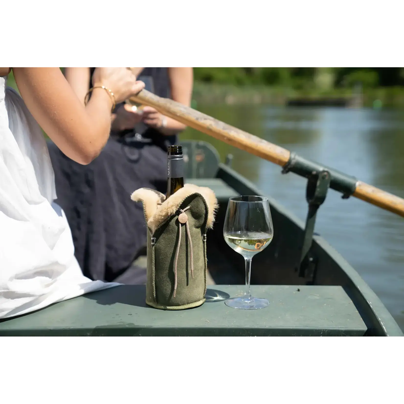 Kywie, keep it cool with wool Kywie Champagne koeler Kywie keep it cool with wool  Champagne Olive Suede Kywie C45SU