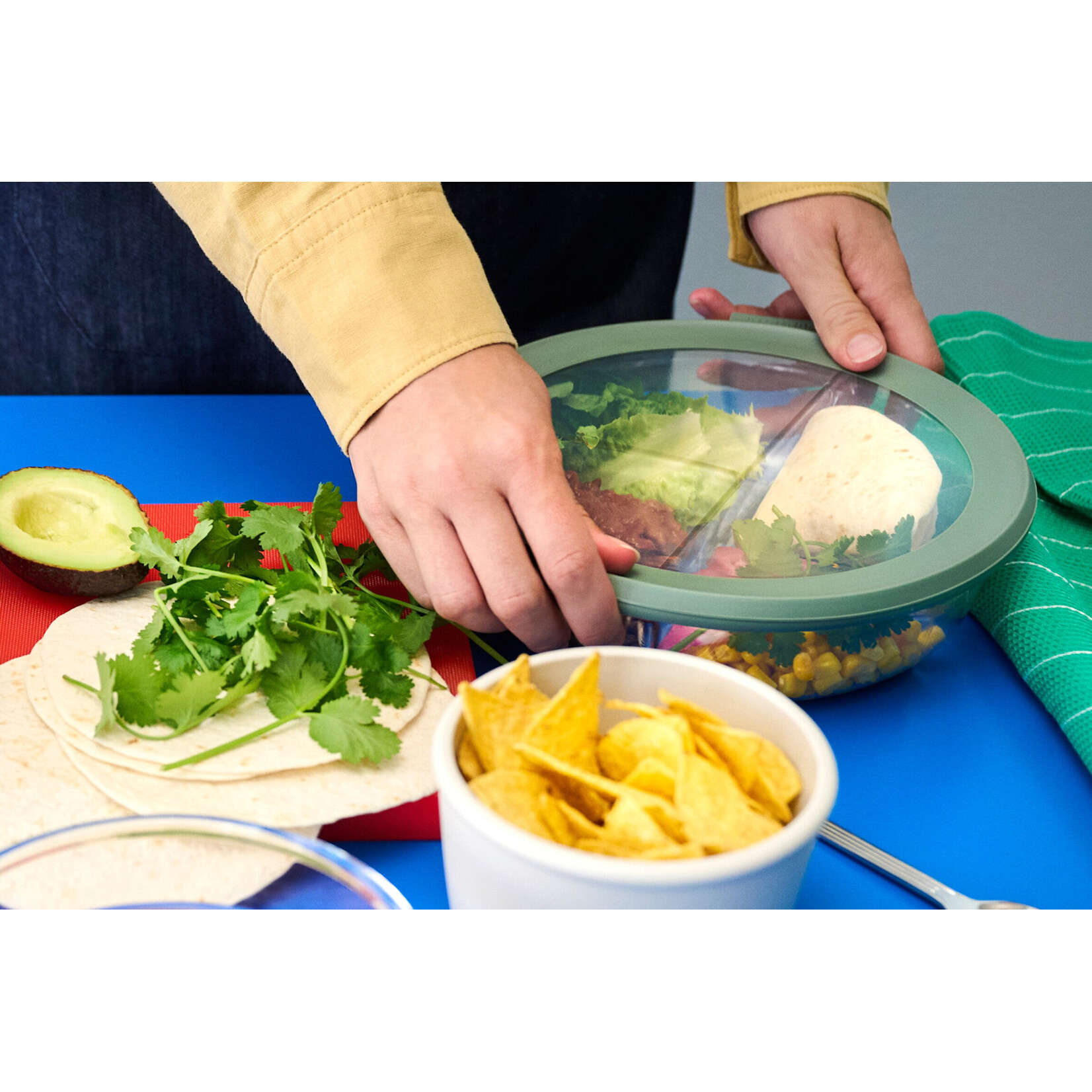 Mepal 3-vaks Mepal Cirqula glazen 3 vak schaal met deksel Nordic sage Mepal 106243094700