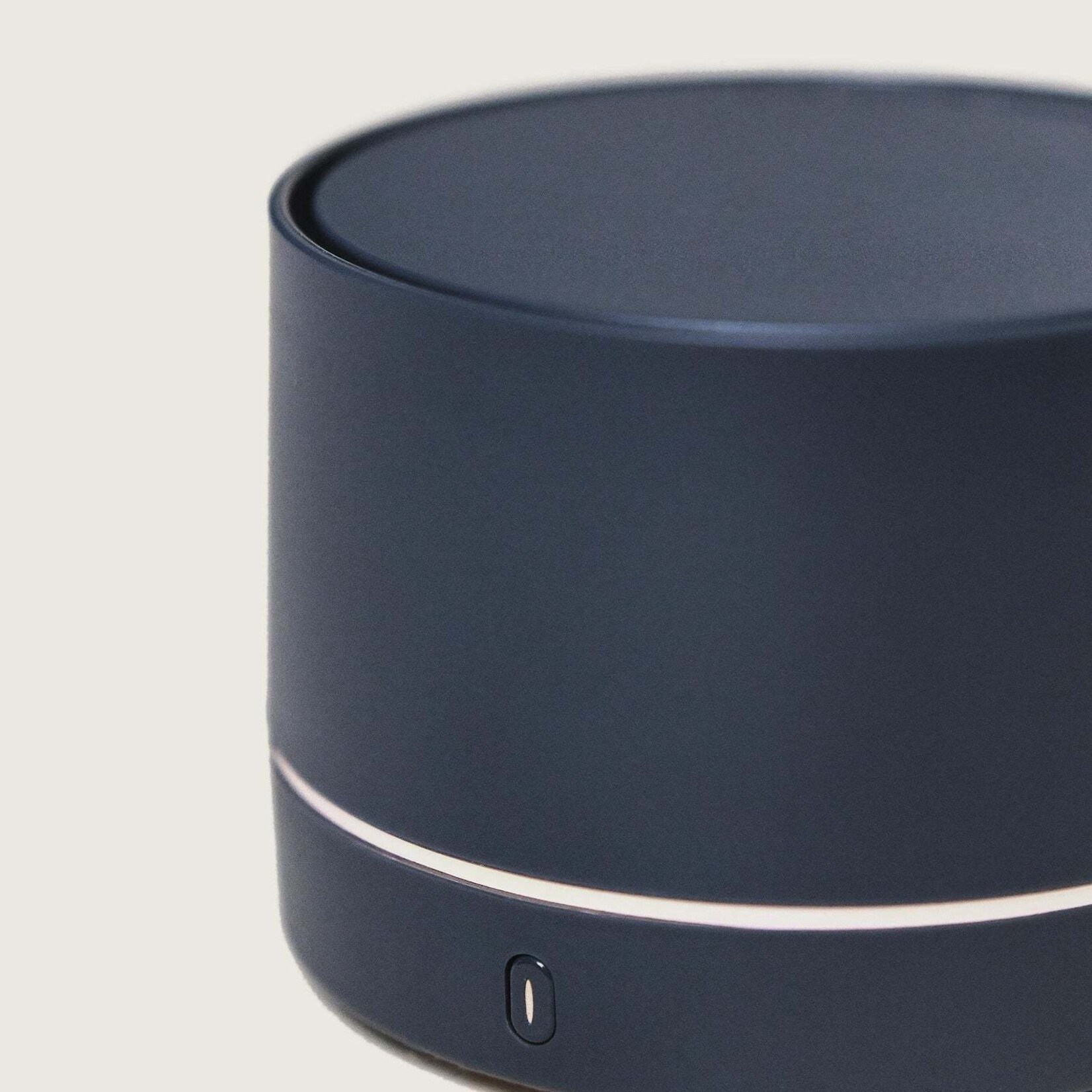 Maison Berger Paris 1898 Maison Berger Nomad elektrische parfumdiffuser Gris grijs Maison Berger Nomad grijs 7033