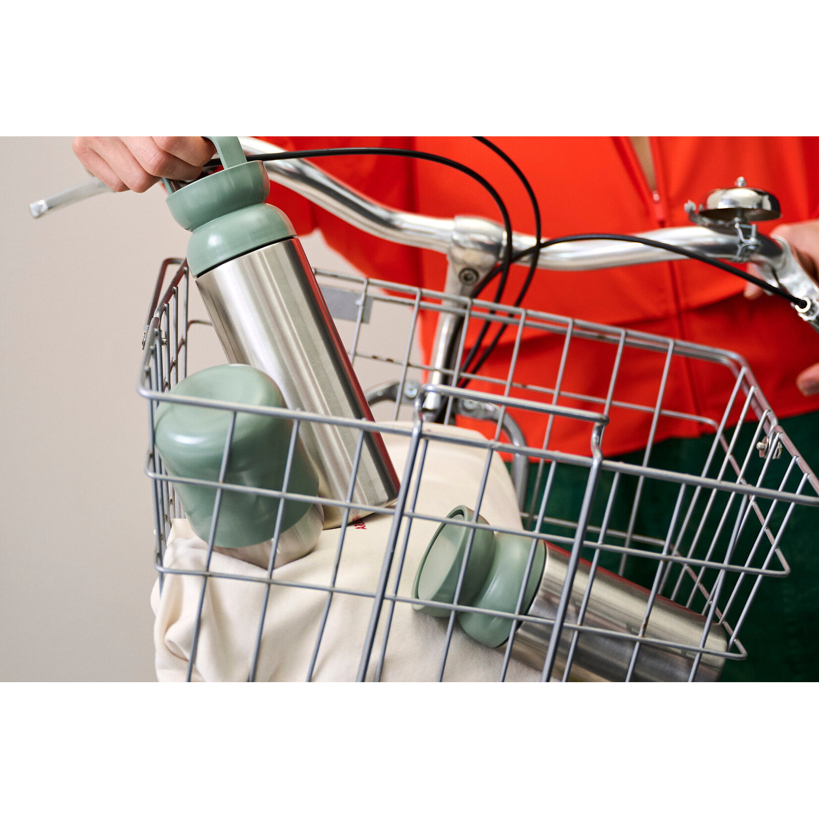 Mepal Mepal Ellipse 350 ml iso koffiebeker to go koffiebeker iso Nordic Sage Mepal 104182094700