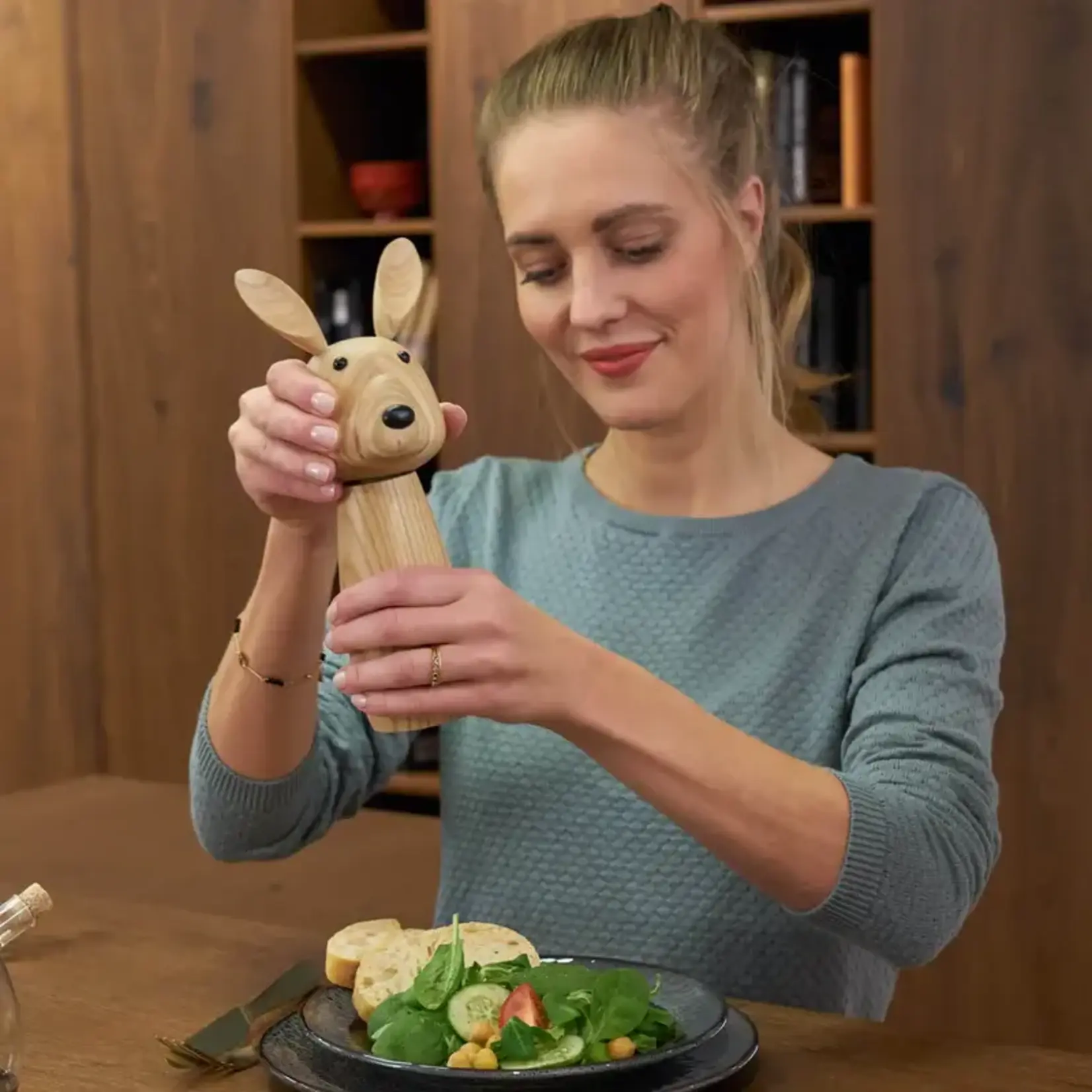 Leonardo Loving Glass Leonardo Rabbit kruiden molen peper - zout molen houten konijn Leonardo Rabbit spice mill wood 018699