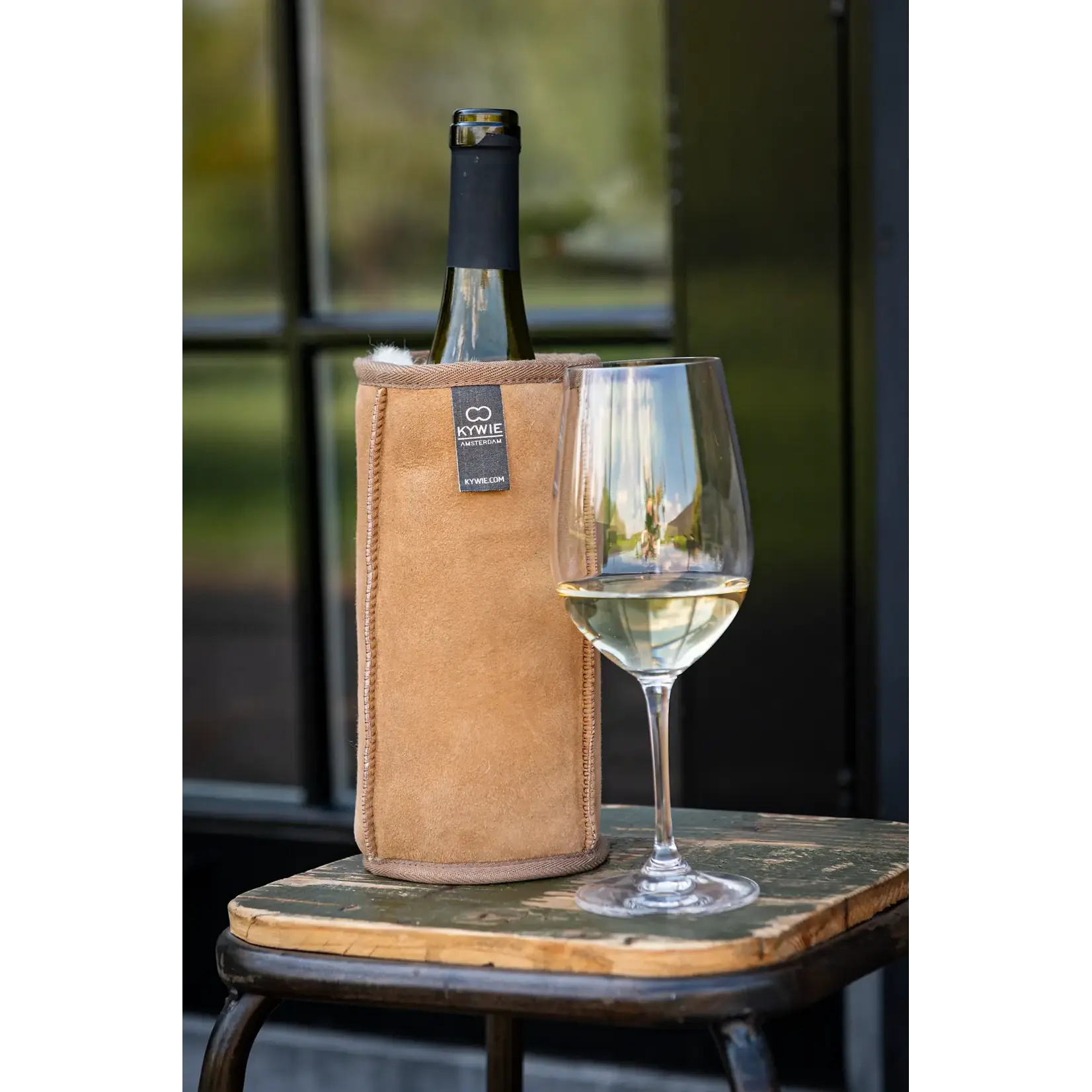 Kywie, keep it cool with wool Wijn koeler Kywie Wine Cooler Camel Suede Kywie W01su