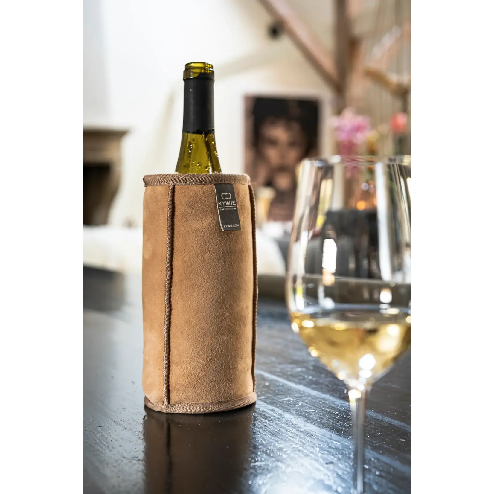 Kywie, keep it cool with wool Wijn koeler Kywie Wine Cooler Camel Suede Kywie W01su