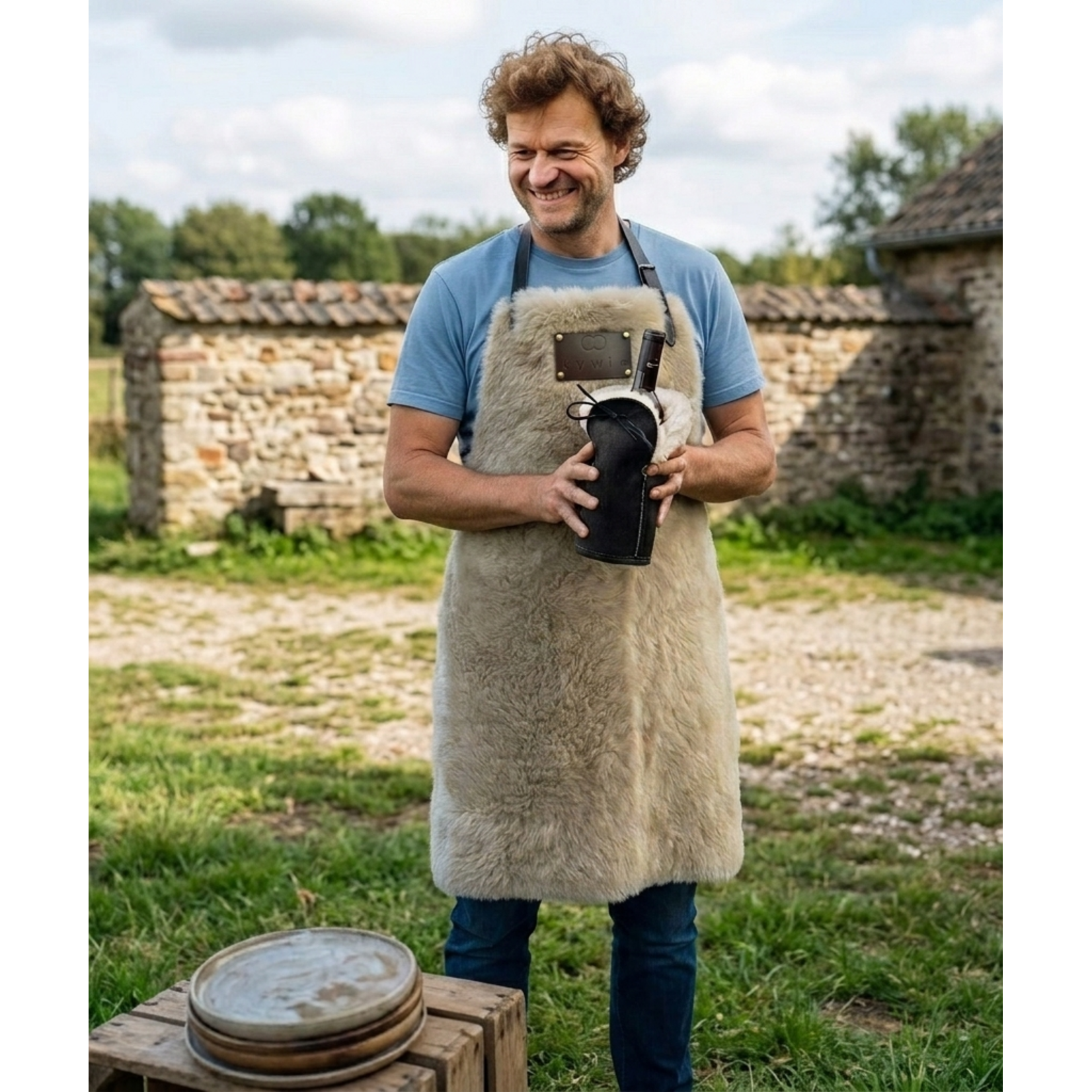 Kywie, keep it cool with wool Kywie schort XL Kywie Apron Fluffy Stone XL Kywie AFLUFF38-XL