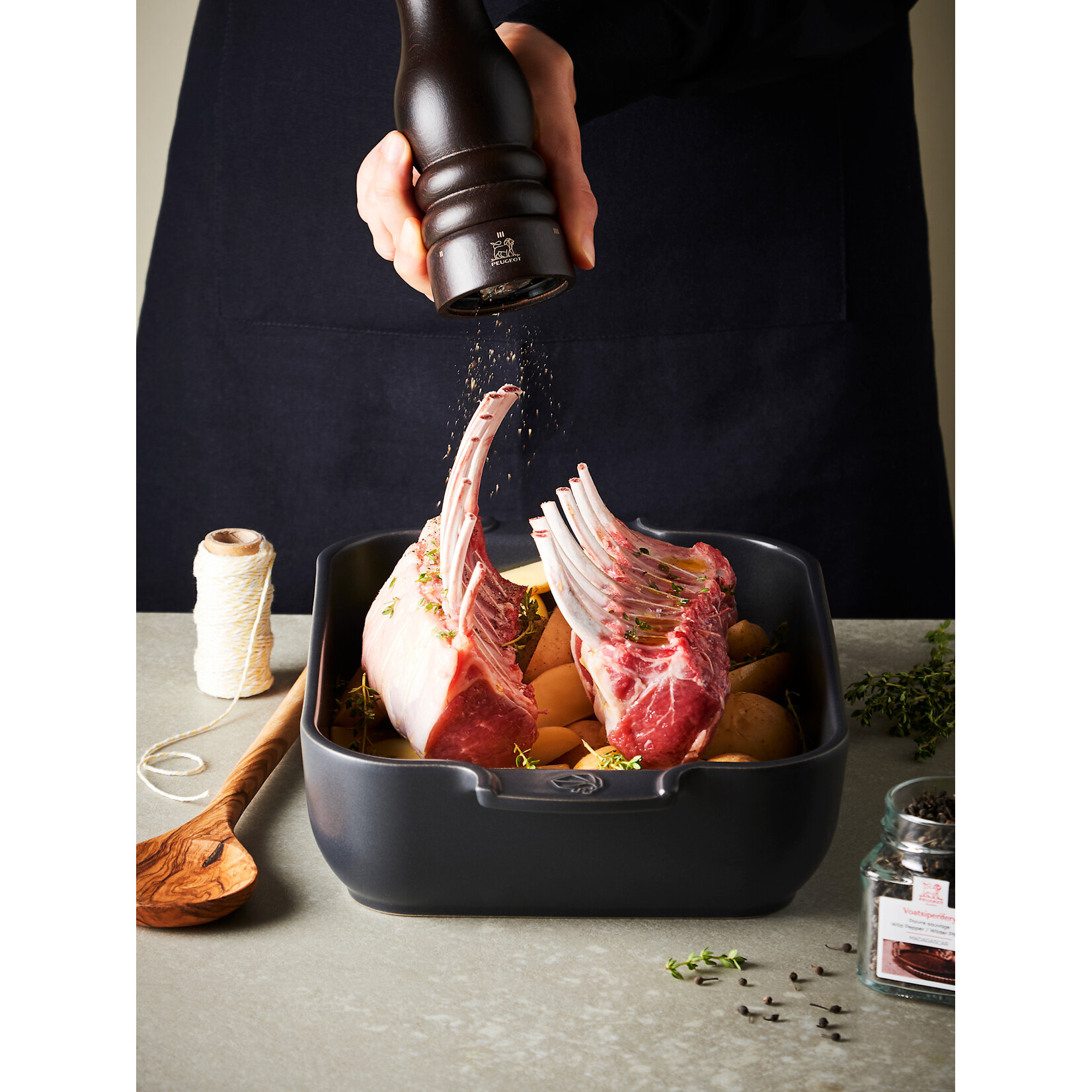 Peugeot Peugeot Appolia grijs ovenschaal 2700 ml 32 cm 260x200x65 mm Ardoise rechthoek Peugeot 60060