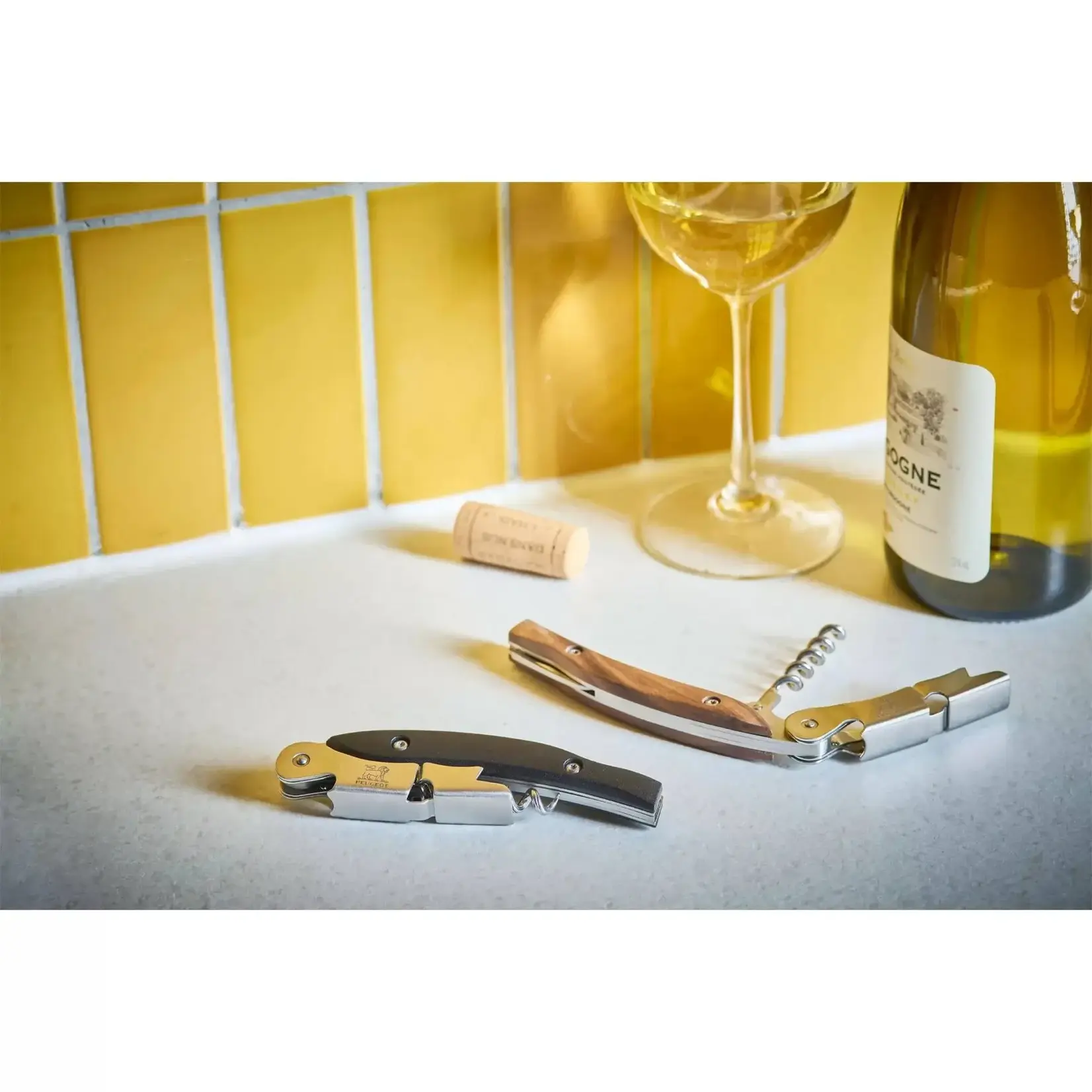Peugeot Peugeot Malbec Kurkentrekker sommelier kelnersmes met dubbele hefboom walnotenhout Peugeot  201111