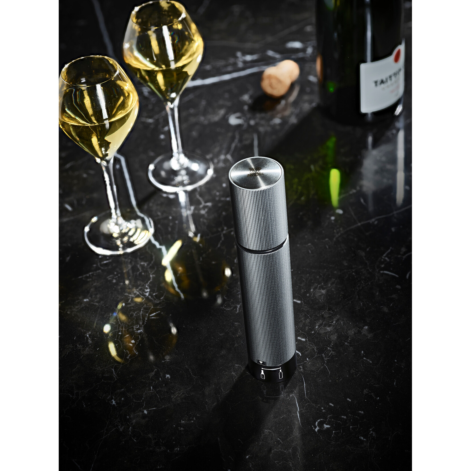 Peugeot Peugeot Line Preserve Duo vacumeerpomp voor wijn Champagne en bubbels Peugeot 210861