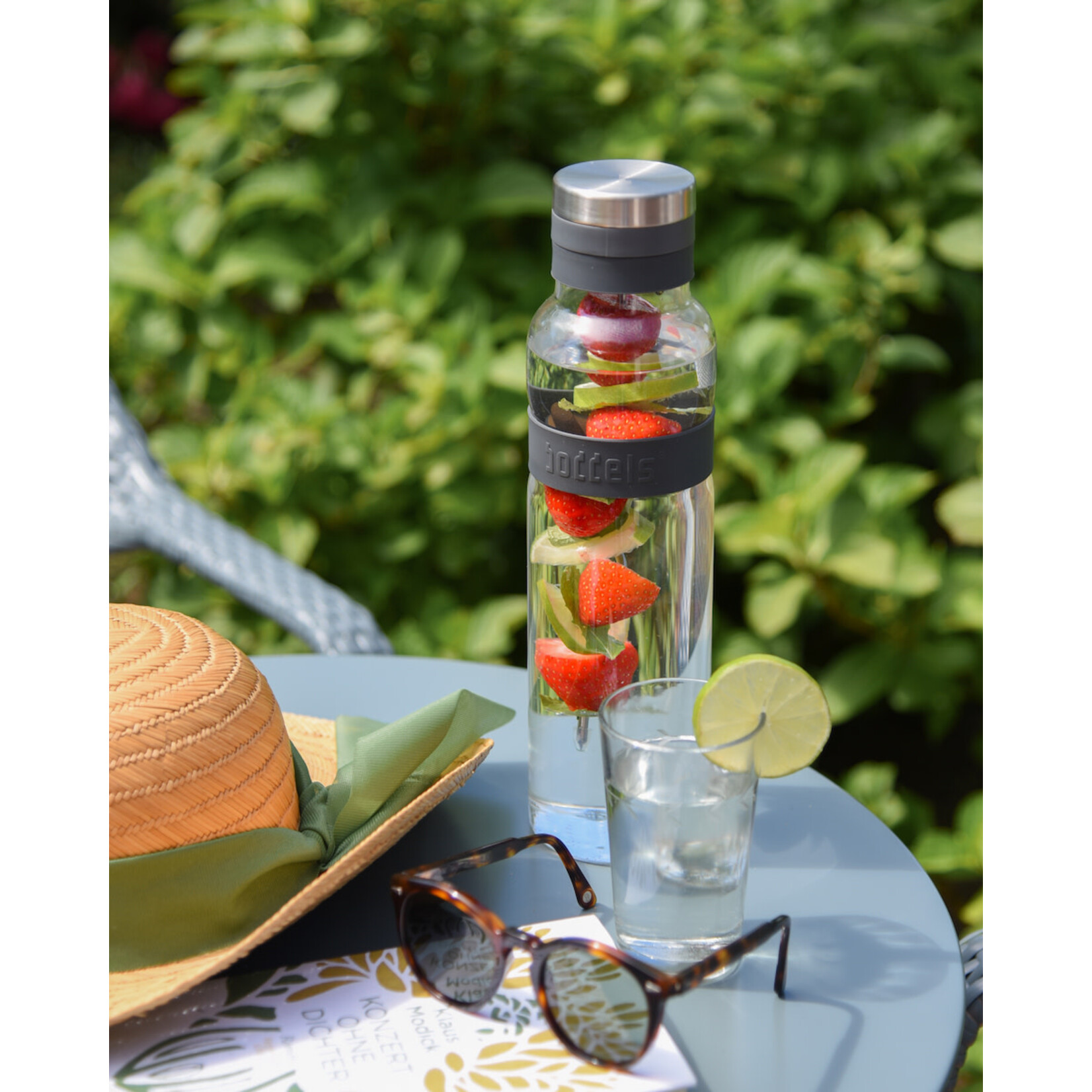 Diverse Merken glas-rvs karaf met spies Boddels Sund karaf 1100 ml karaf glas-rvs antraciet Boddels B508000007