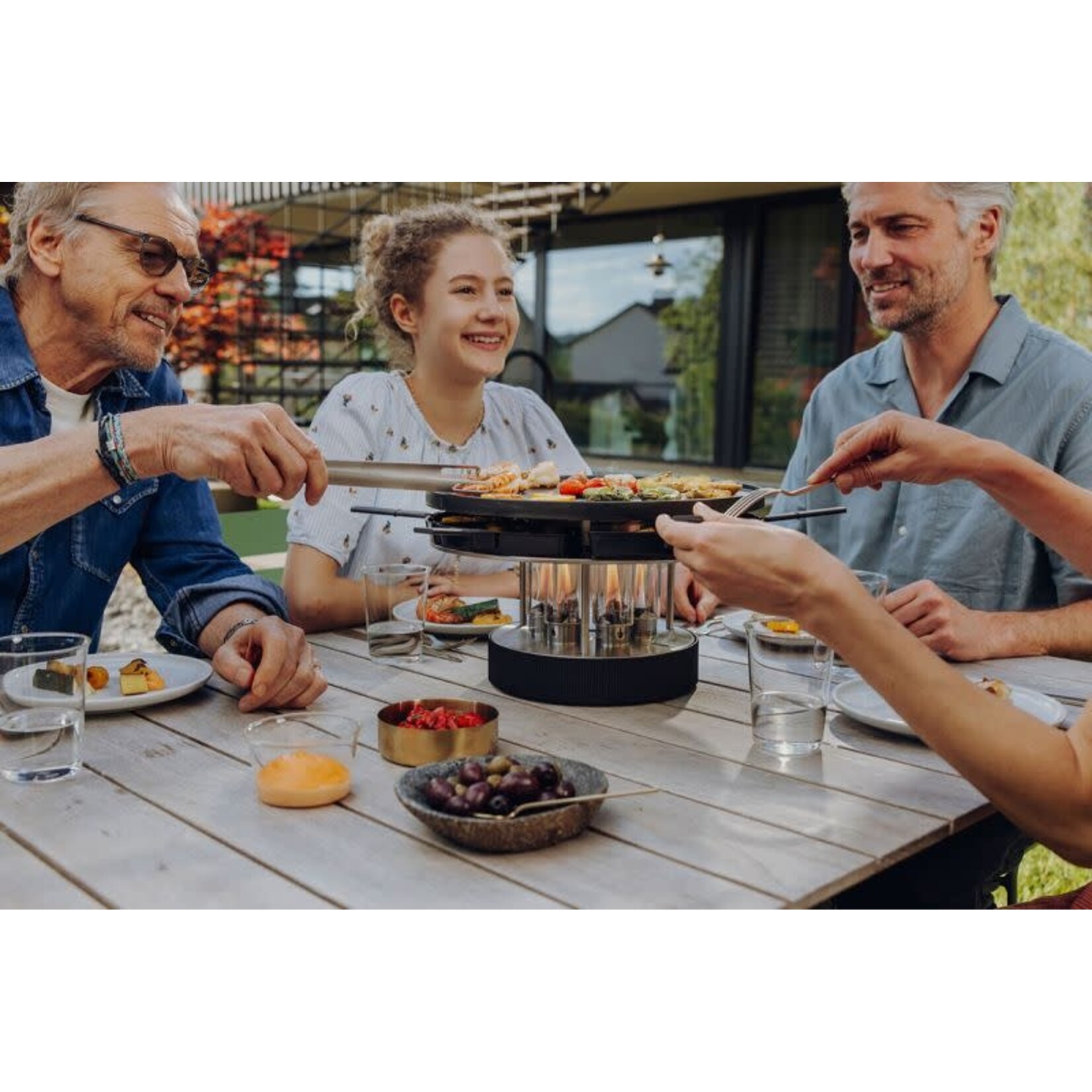 Höfats - Hofats Höfats Circle 35 tabletop grill pro Hofats tafelgrill met 6 pannetjes uitbreiding Hofats 01064 + 01092