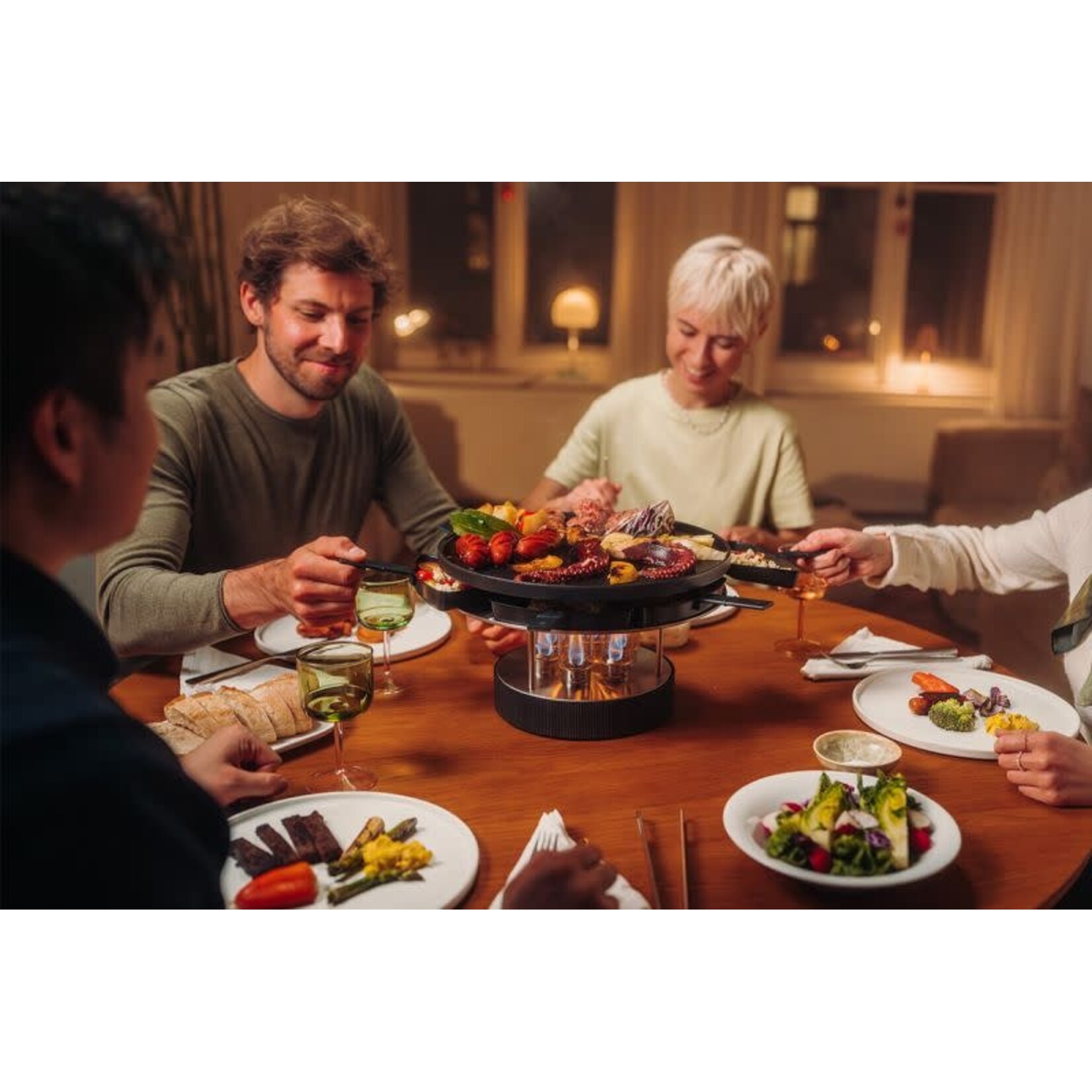 Höfats - Hofats Höfats Circle 35 tabletop grill pro Hofats tafelgrill met 6 pannetjes uitbreiding Hofats 01064 + 01092