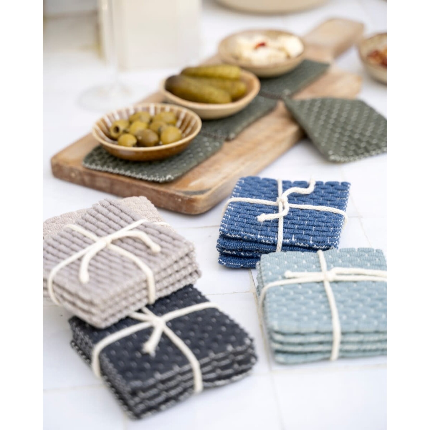 Knit Factory Knit Factory gebreide glasonderzetters set-4 Block Ecru Antraciet Knit Factory 8721052156218
