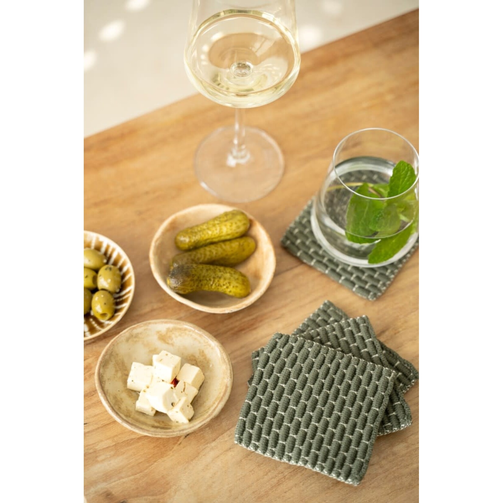 Knit Factory Knit Factory gebreide glasonderzetters set-4 Block Ecru Khaki Knit Factory 8721052156256