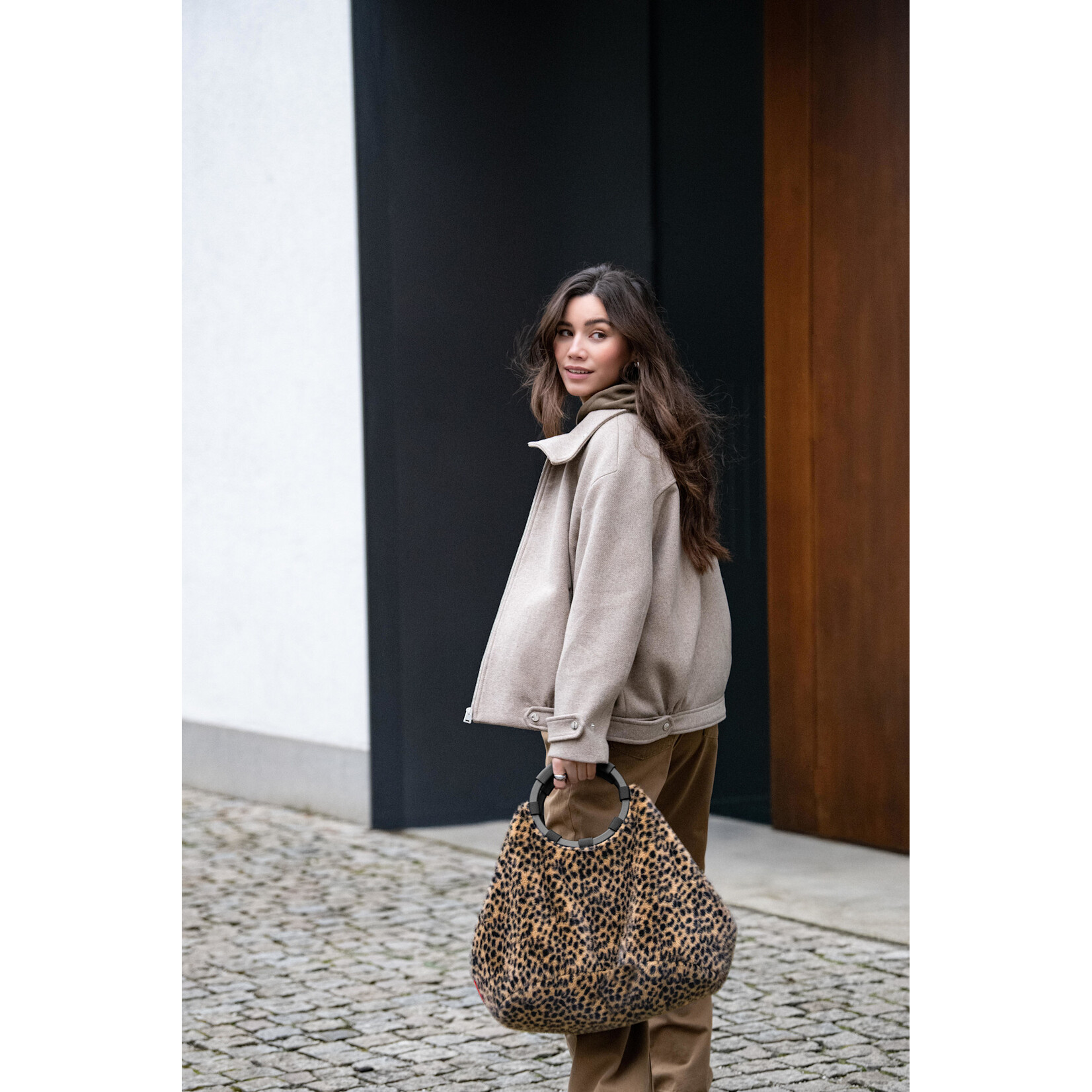 Reisenthel Reisenthel Loopbag Hobo Leo Fake Fur Reisenthel OP6072