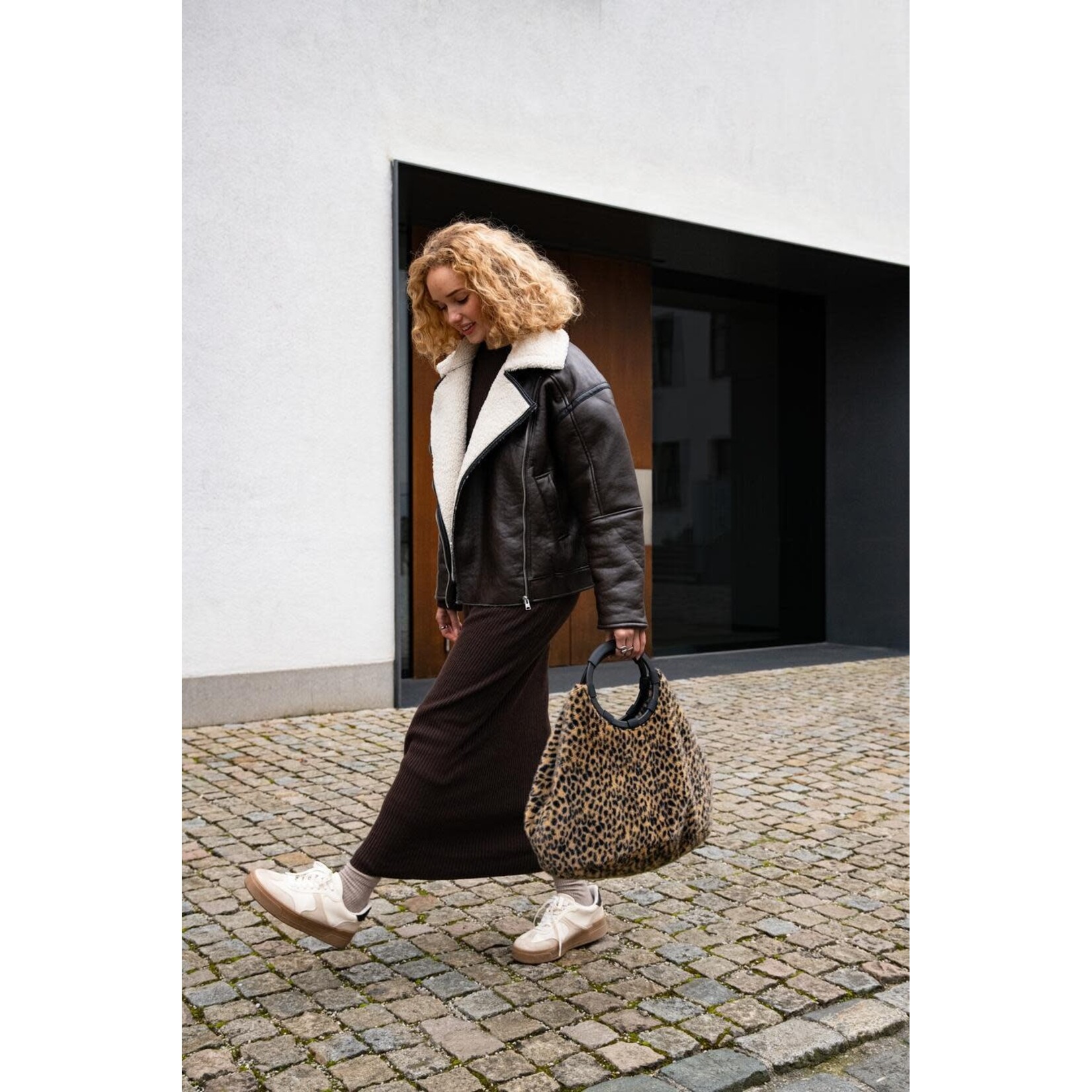 Reisenthel Reisenthel Loopbag Hobo Leo Fake Fur Reisenthel OP6072